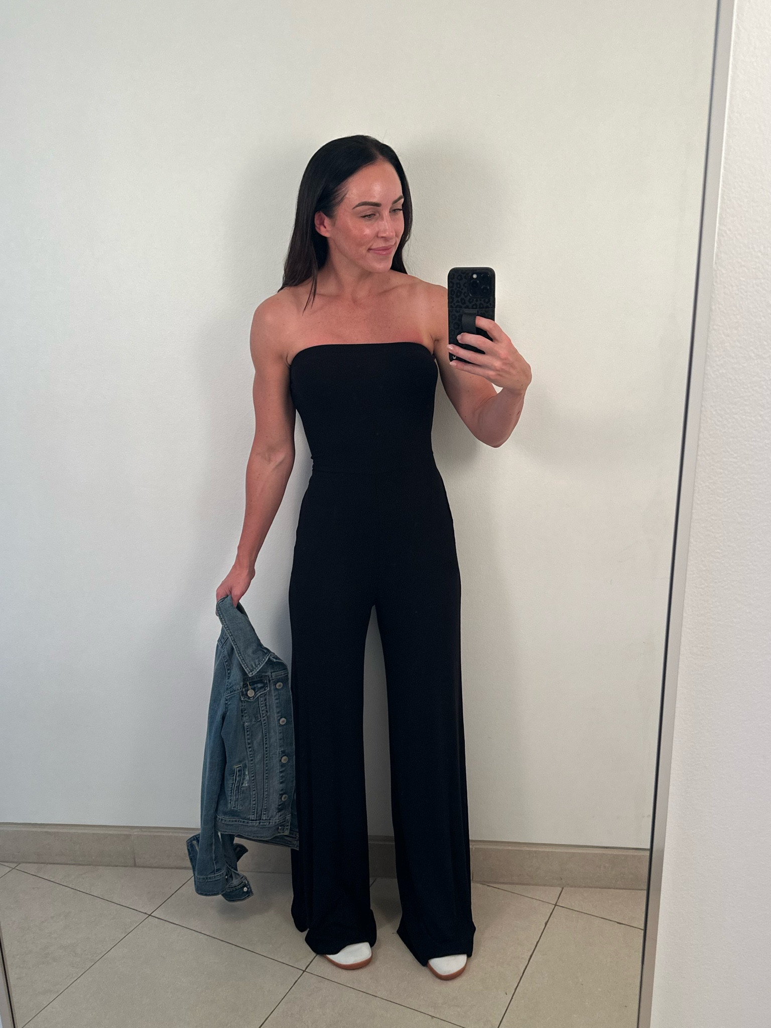 This jumpsuit is awesome & 73% off! It’s super long so be prepared to hem it or wear it with some platform shoes, unless you’re super tall! 