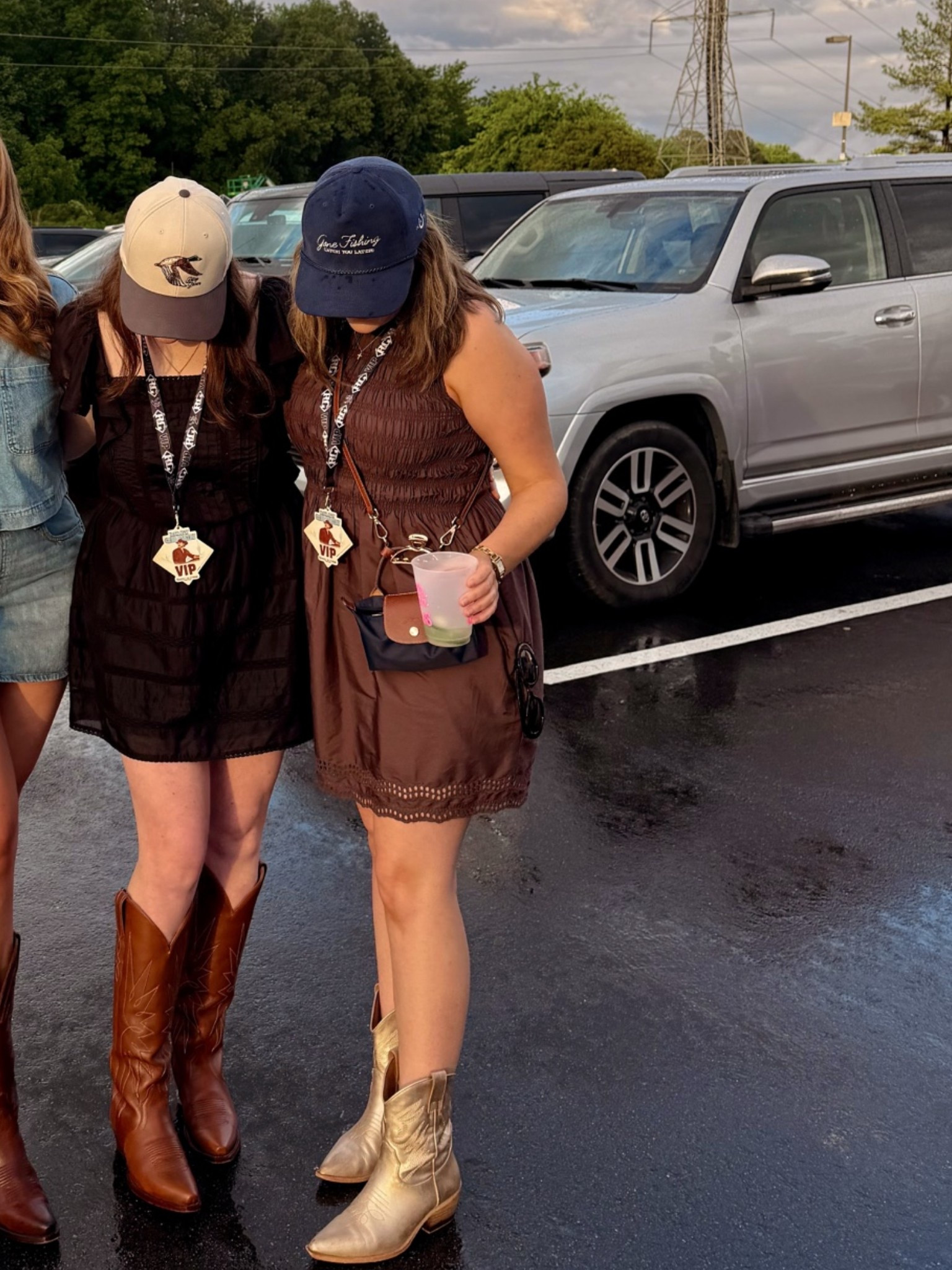 Country concert season is here!!🤠🎸🎫🎤🎶 Hat is sold out but linked below (from Shop Homewurk), boots are old!! Country concert outfit, Spring/summer outfit, Madewell

#LTKootd #LTKxMadewell
