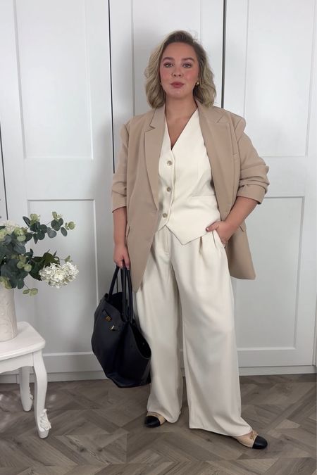 New in my wardrobe: cream waistcoat (to match the trousers I have)

Blazer is Re Ona 

Spring outfit / spring style 

#LTKmidsize #LTKworkwear #LTKSeasonal