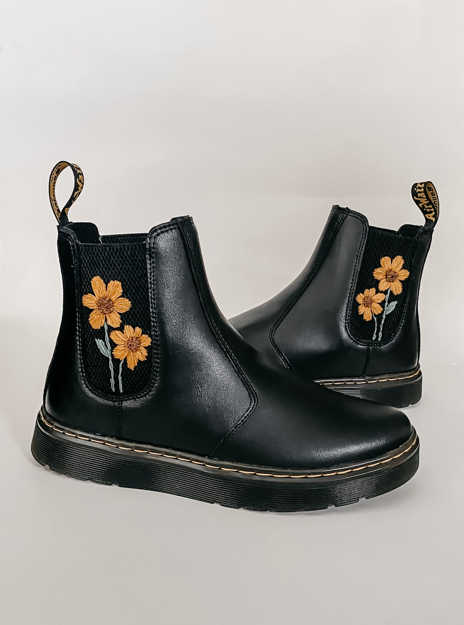 Embroidered doc marten Chelsea boots 🌻 

#LTKSeasonal #LTKStyleTip #LTKBeauty