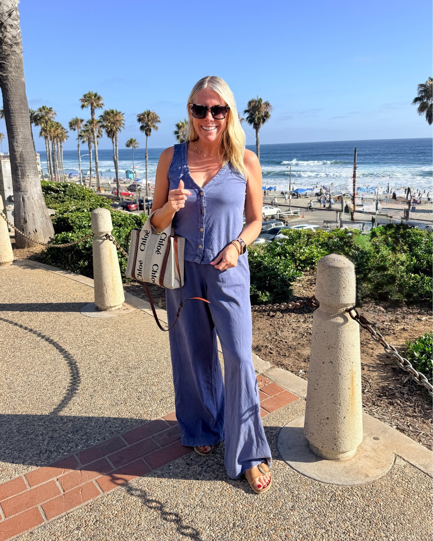 Size XS top and small wide leg pants

#LTKootd #LTKTravel #LTKPetite