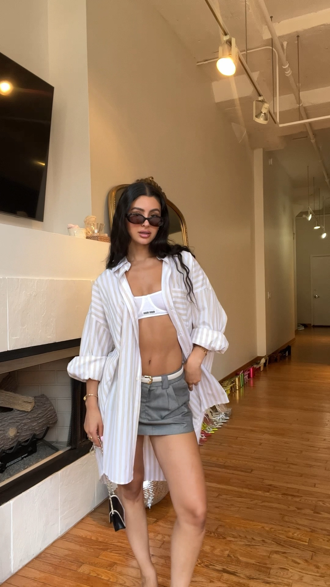 Lil shopping fit 🤍
Blouse Helsa
Bra Miu Miu
Belt B-Low the Belt
Skirt Superdown
Shoes Hermes
Bag Chanel
Sunnies Dmy by Dmy


#LTKstyletip #LTKunder100 #LTKSeasonal