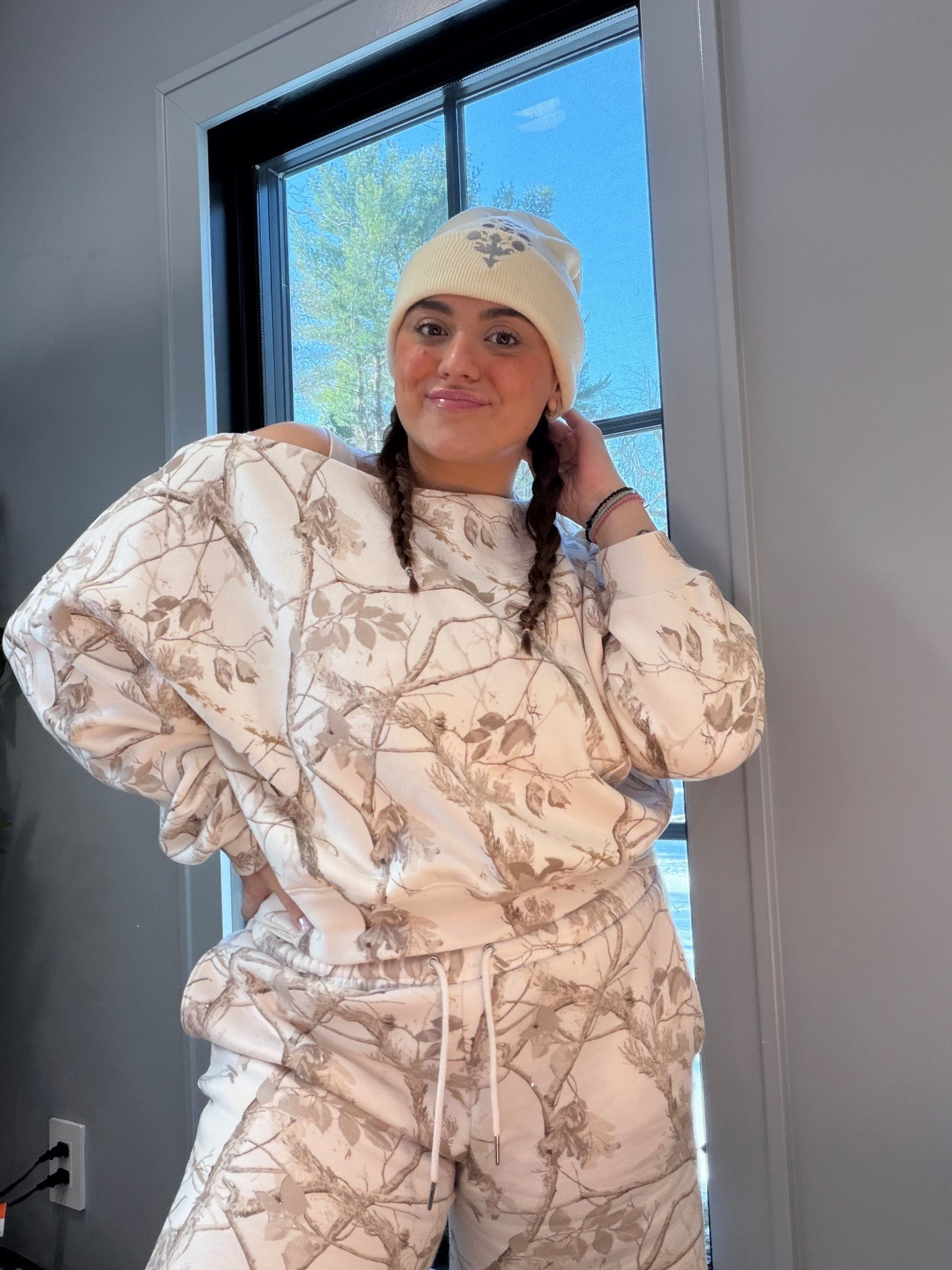 Cozy day essentials 
Matching sets make everything better ☁️

#LTKootd #LTKGiftGuide #LTKFindsUnder100