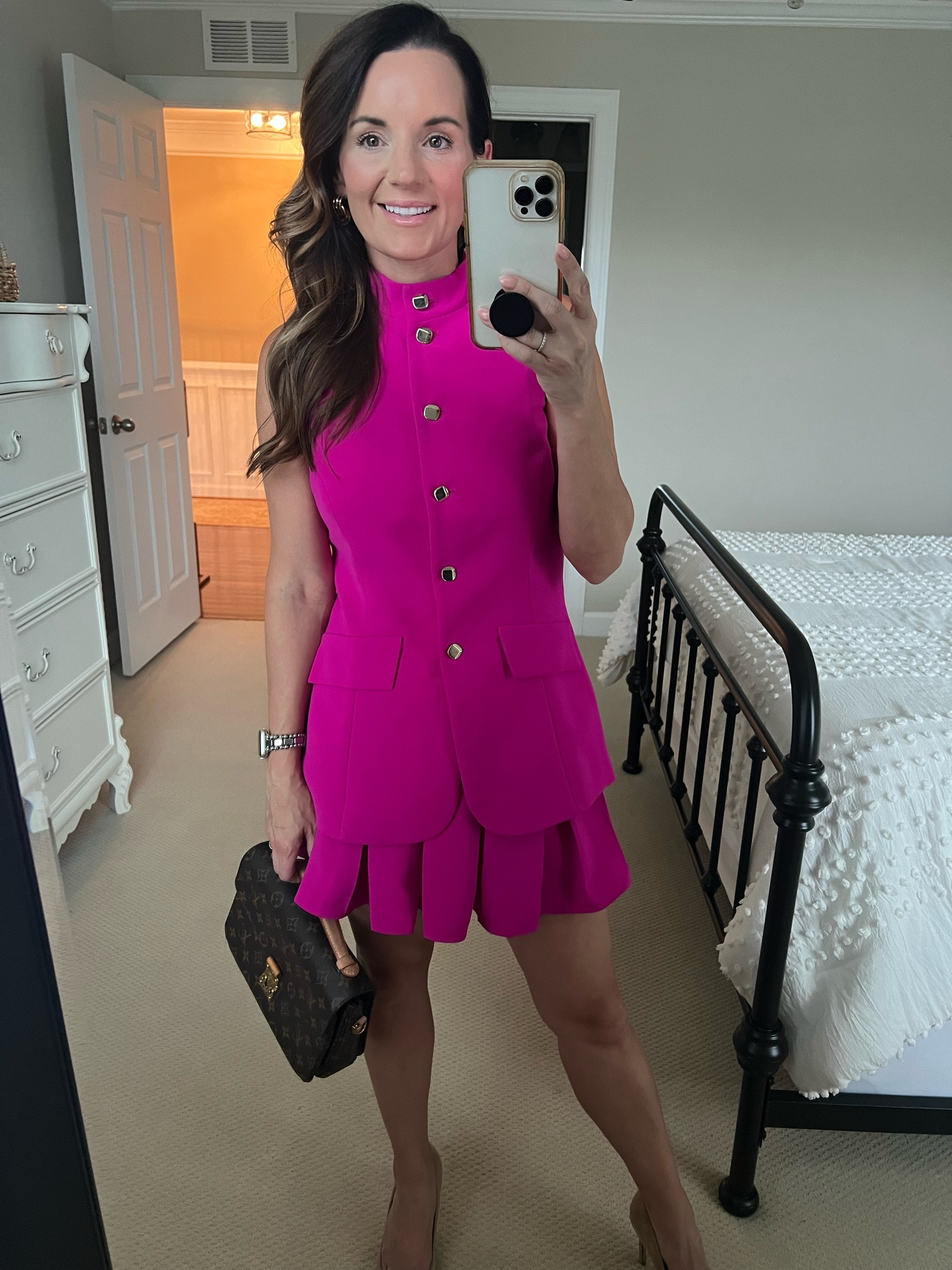 Romper size small
Fits tts
Comes in other colors 

#LTKWorkwear #LTKStyleTip