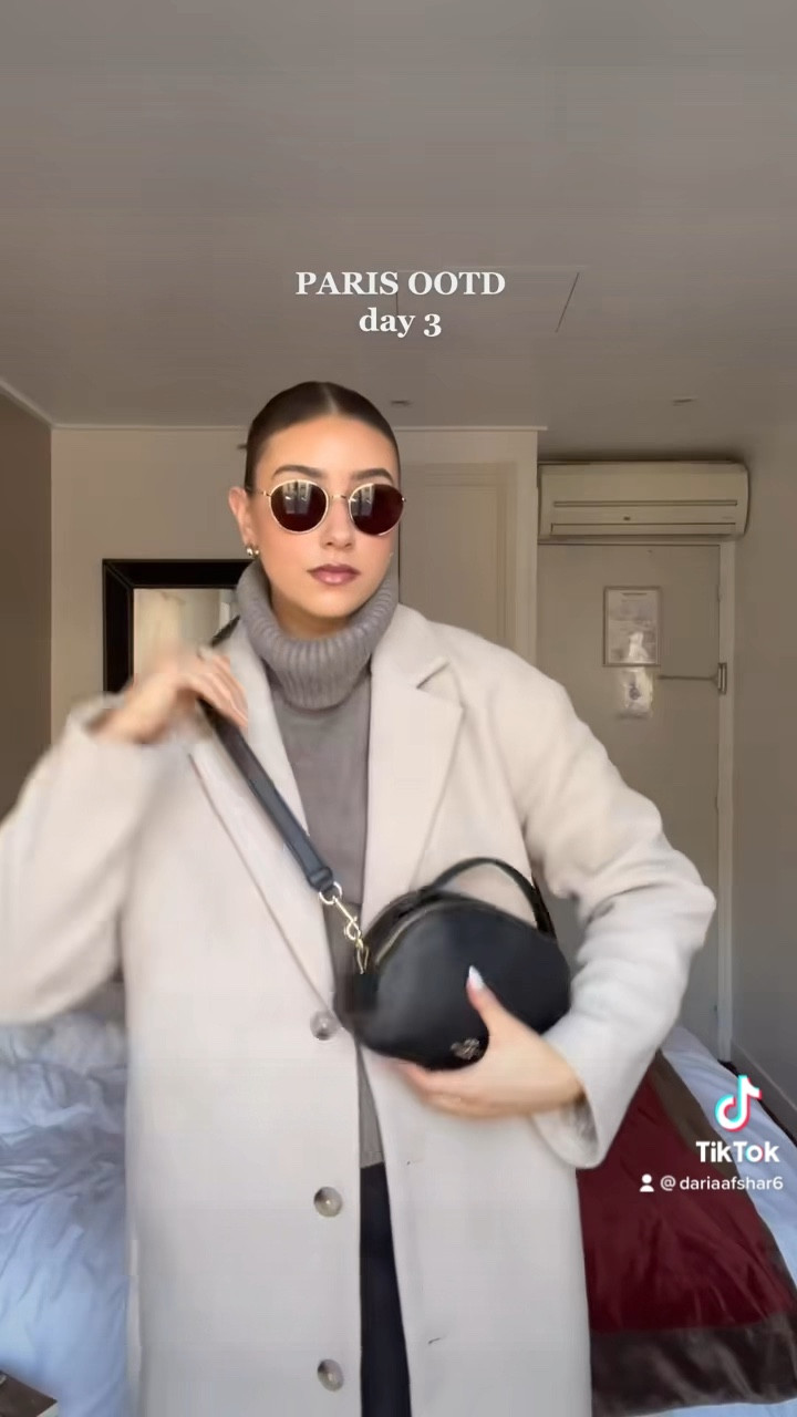 Chic Parisian day! 

#LTKfit #LTKtravel #LTKstyletip