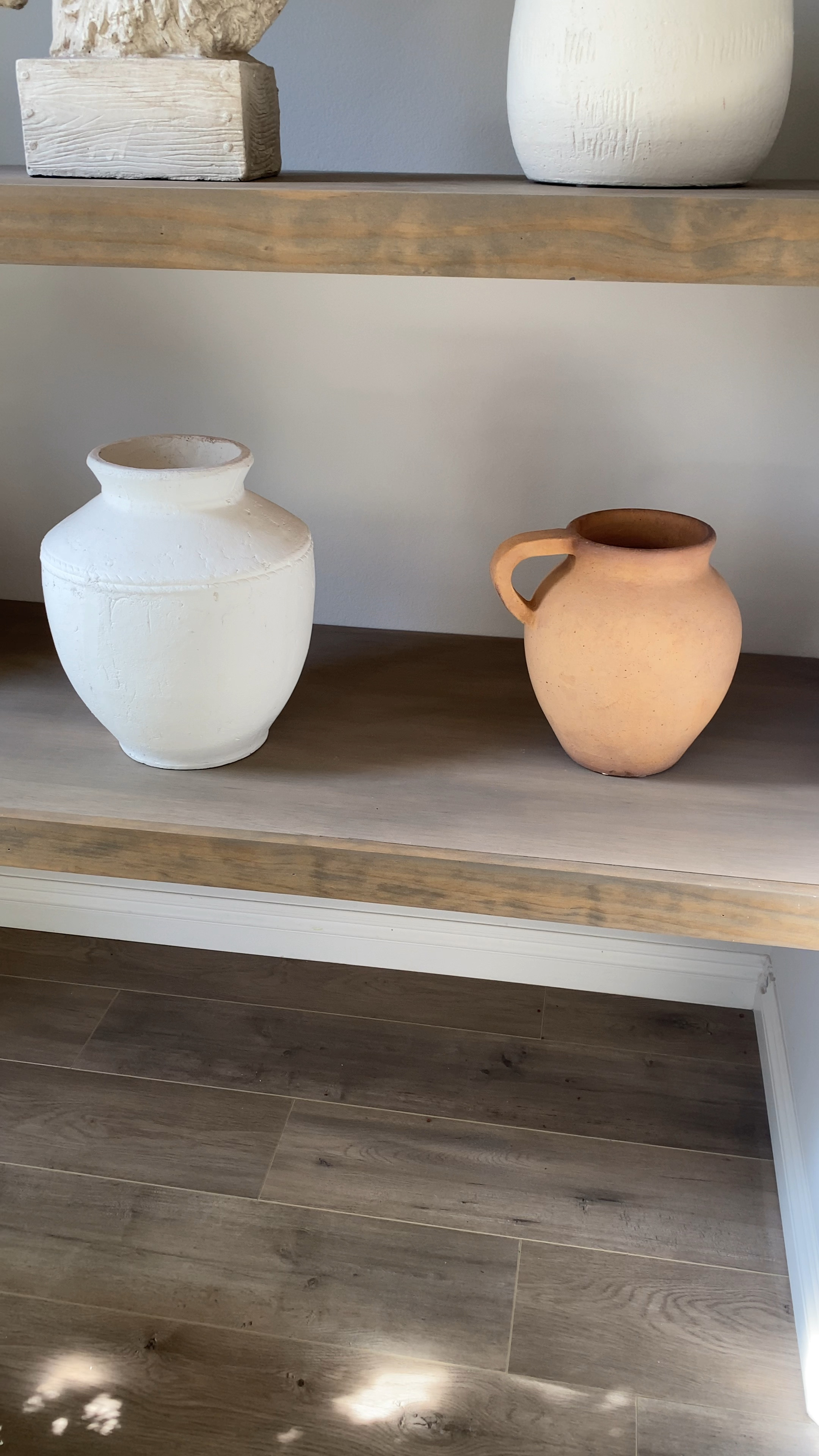 My favorite new vase to add to the collection 😝 Great quality and love the shape. Might be painting it, or maybe not! The terracotta color is nice too!

#Target #targethome #tjmaxx #tjmaxxhome #vase

#LTKfindsunder50 #LTKhome