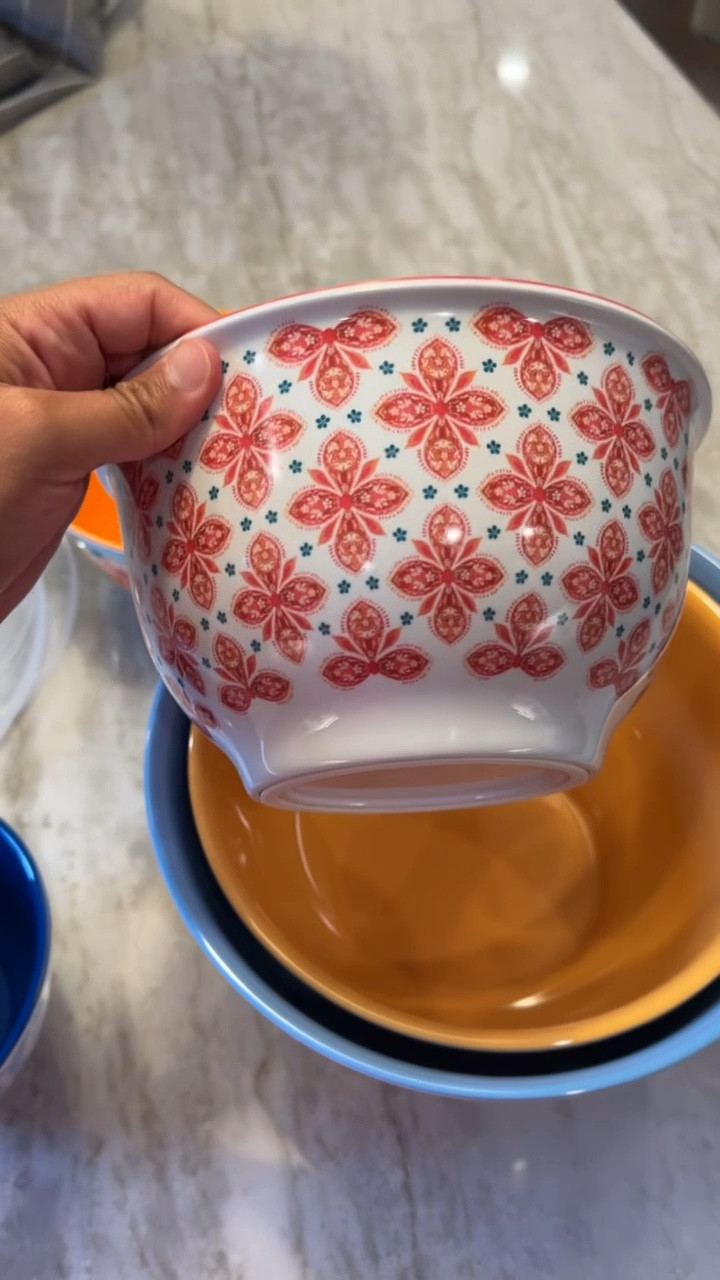 Walmart kitchen must haves✨🤍🫶🏼 deals day!! 

mixing bowl, finds under $30, home finds, kitchen, kitchen must haves, Walmart finds, lemonade pitcher, salad bowl, wooden bowl, fall decor, home decor, Grace White, A Southern Drawl 

#LTKGiftGuide #LTKSaleAlert #LTKHome