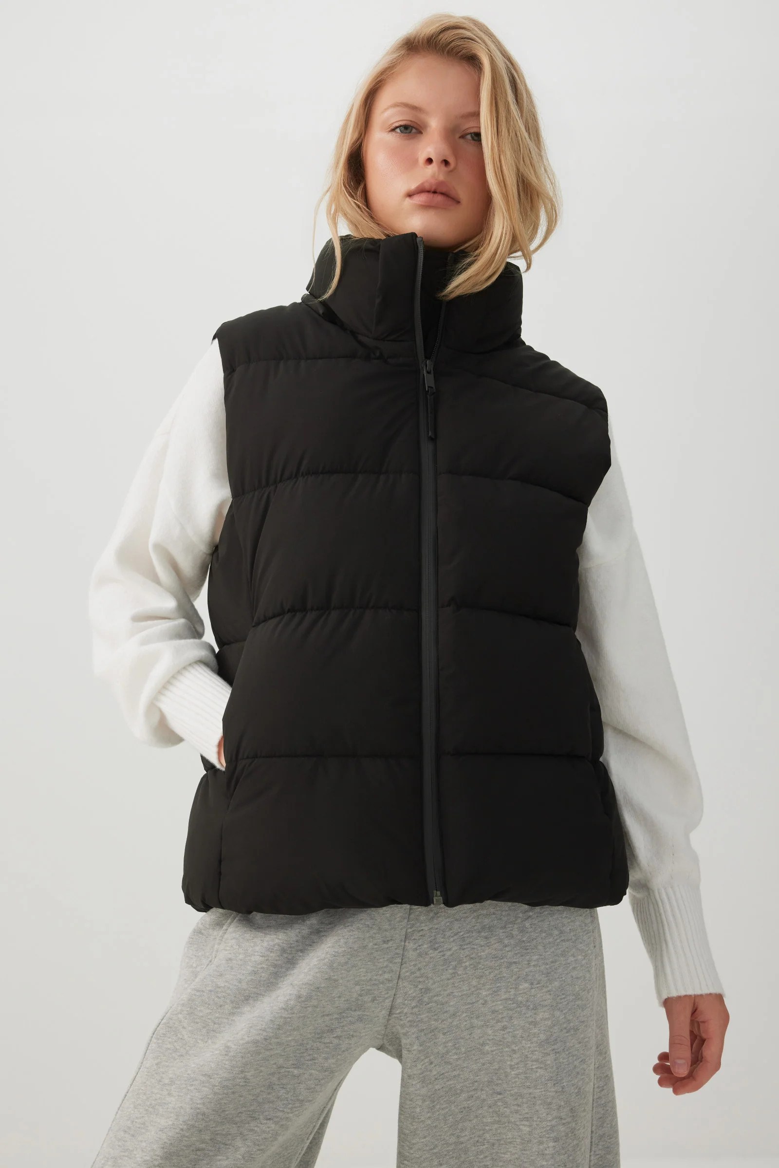 The AirPuff\u2122 Vest Arctic Eclipse | Ardene Canada | Ardene US