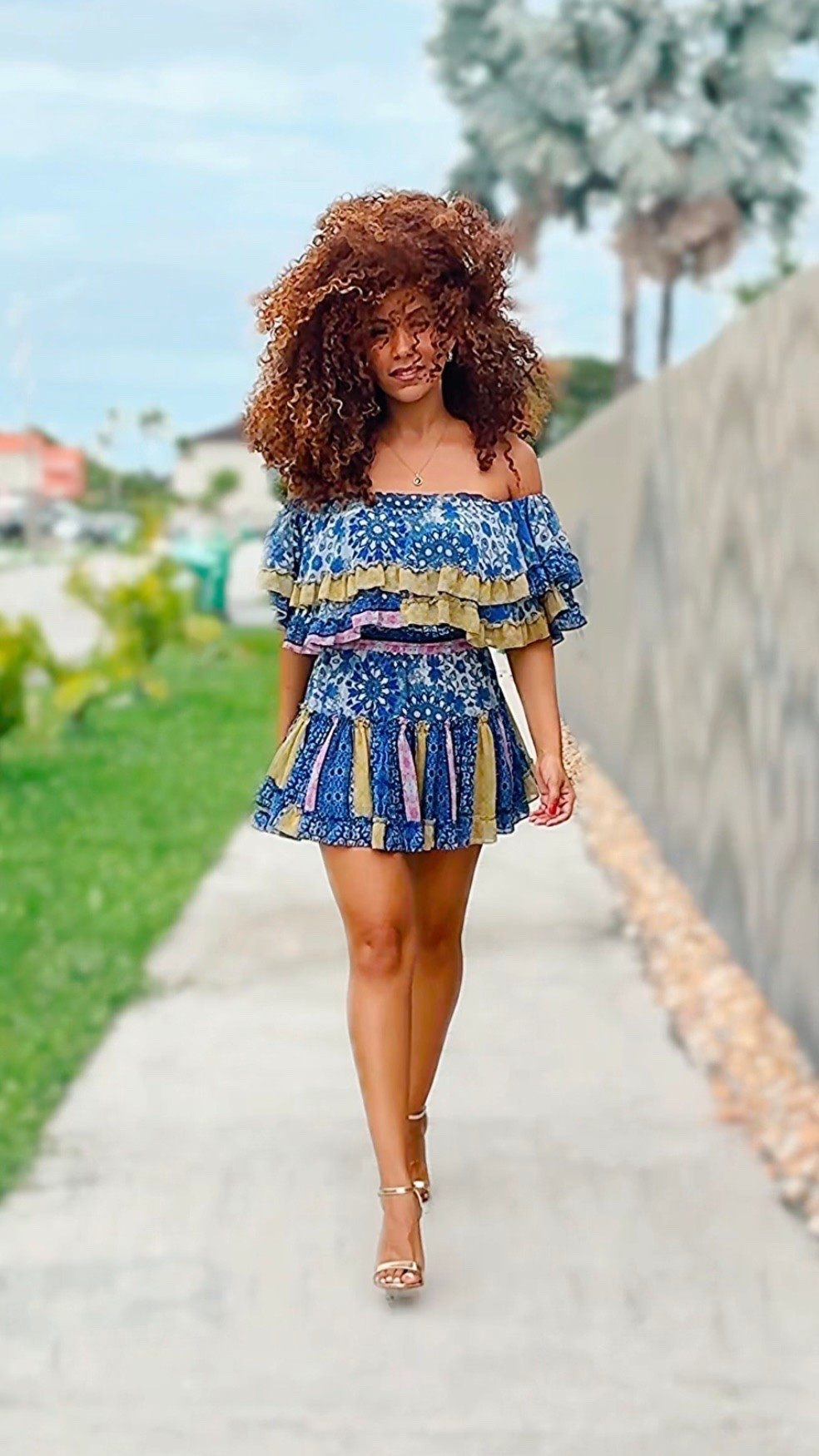 My absolute favorite kind of dress moment 💙✨

Weekend ready in whimsical ruffles — this mini dress is fun, flirty, and made to stand out. The blue floral print, off-the-shoulder neckline, short sleeves, and elastic waistband create the perfect hourglass fit while still feeling effortless and playful.

Mini length, major fun 🤍

This dress retails for $374, but you can rent or shop it through @renttherunway RentTheRunway.

Use my code RTRXLJOSELLY for 50% off your first month 🛍️

Shop my favorite RTR pieces on LTK ✨

#RTRPartner #RentTheRunway #LTKStyle #MiniDress #VacationStyle

#LTKgrwm #LTKootd #LTKSaleAlert