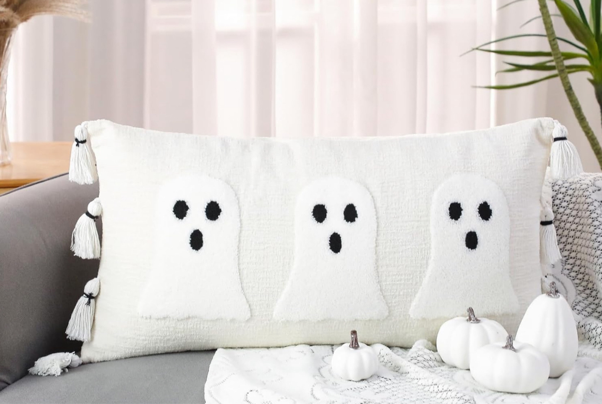 Halloween Ghost Throw Pillow with Tassels 14x26 Inch Ghost Spooky Halloween Throw Lumbar Pillows Decorative Pillows Halloween Room Decor for Holiday Party Sofa Bed Cushion (White

#LTKSeasonal #LTKFindsUnder50 #LTKHome