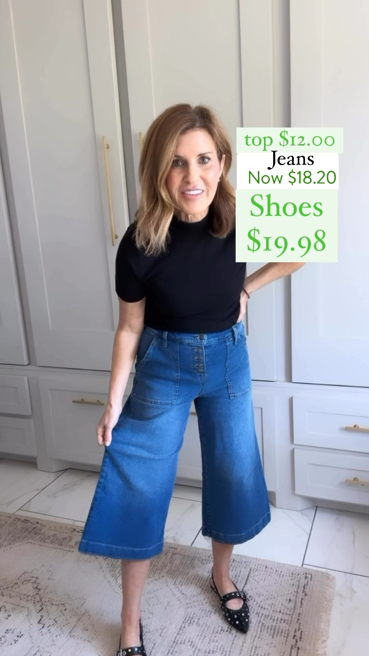 Wearing a size small mock neck and size 4 jeans @walmartfashion #walmartfashion

#LTKFindsUnder50 #LTKOver40 #LTKVideo