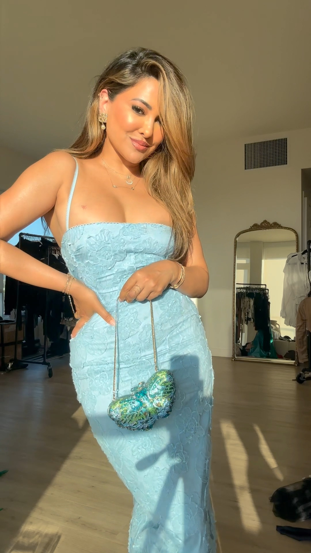 GRWM For A Baby Shower — It’s a Boy!✨🦋 

Rate this #ootd from 1-10✨



TAG someone who would love this look & don’t forget to save the video to refer back to when styling • #todaysoutfit #outfit #fashion #styletips #outfitideas #grwm #fashionstyle #styling 

Outfit Breakdown:
dress — @houseofcb 
earrings — @dolcegabbana 
bag — @ygcollection_ 
glow oil — @soldejaneiro 
highlighter — @smashboxcosmetics 
perfume — @parfumsdemarly 
shoes — @aldo_shoes

#LTKFindsUnder100 #LTKBeauty #LTKStyleTip