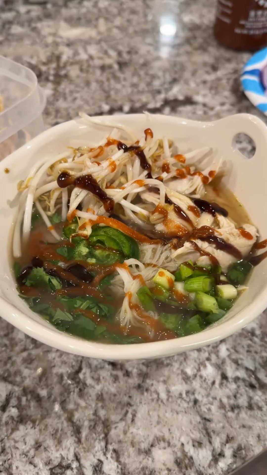 it’s soup season 🤤 Here’s an easy chicken pho recipe you can make at home this week!

Pho seasoning from Amazon (linked on my LTK)
1 onion
1 ginger peeled
1 Rotisserie chicken
Water
Dash of sugar
Salt to taste
Knorr caldo de pollo
Tbsp fish sauce

Pho noodles
Cilantro
Lime
Jalapeno
Bean sprouts
Red onion
Scallion
Hoisin sauce
Siracha

Chicken pho, soup season, soup recipe, cooking reel, dinner meal, weeknight meal, quick meals, recipe vlog