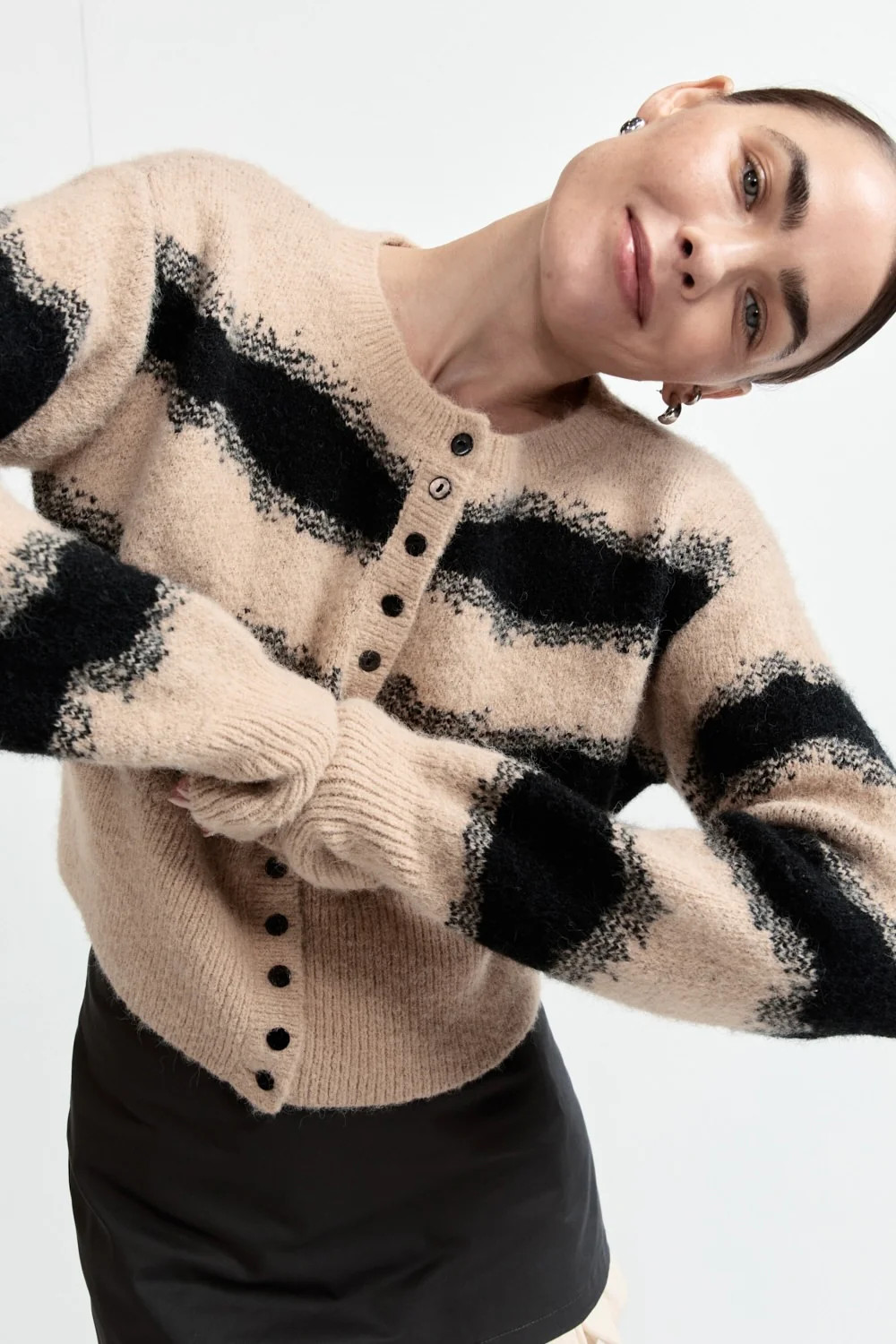 Minnie Knit Cardigan Latte | VRG Grl