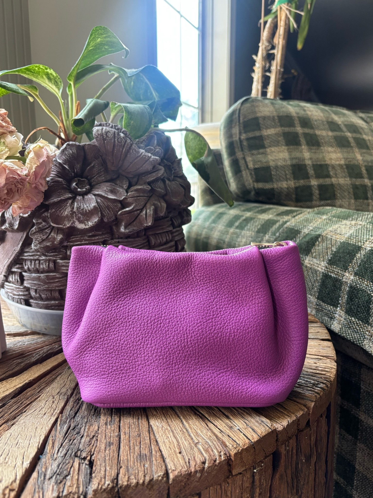 Leather pouch I carry in my purse for all the things!!