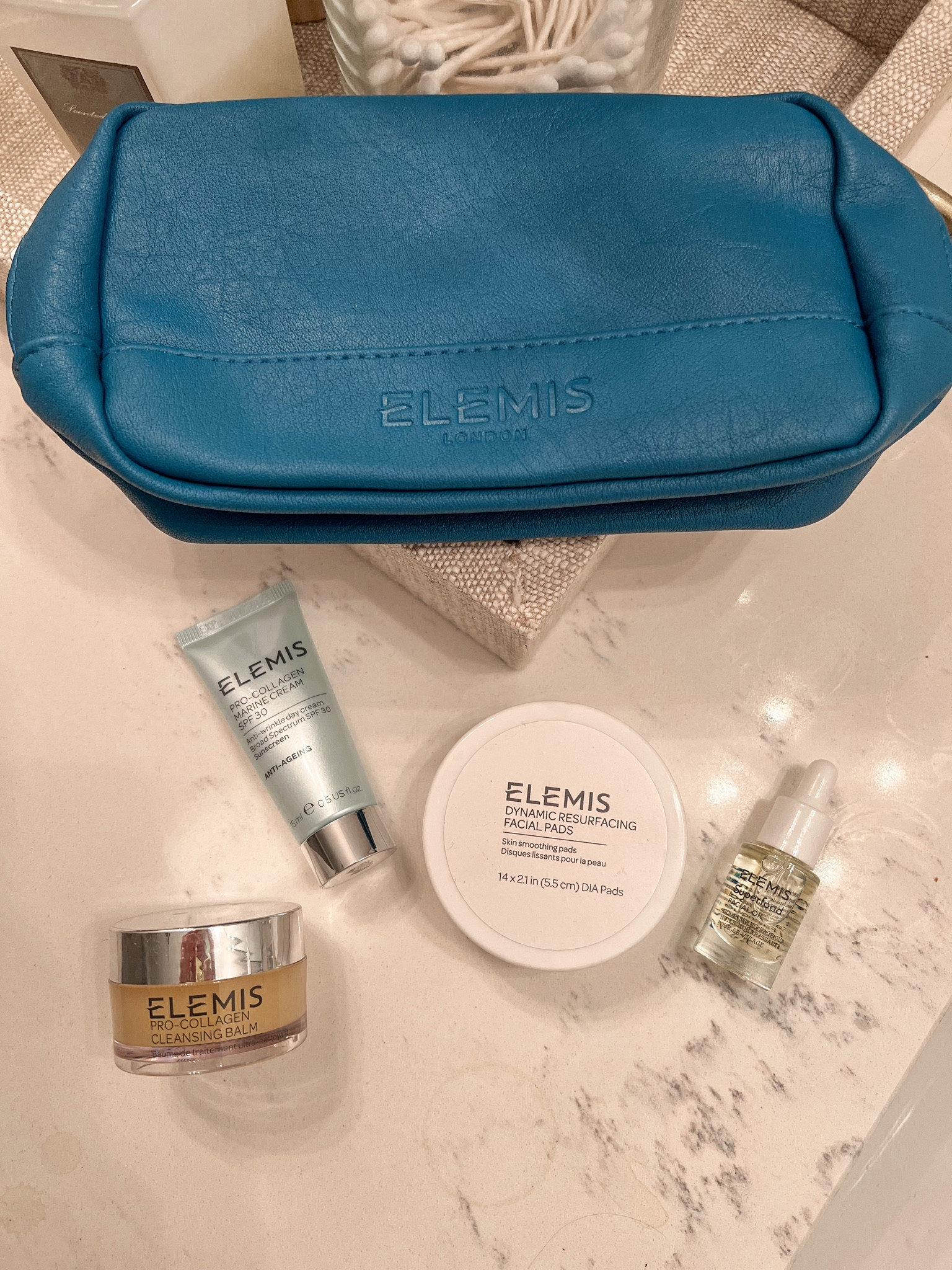 Elemis discovery skincare set on sale at QVC

"OFFER" gives first-time customers $15 off a $35 purchase for new customers!

"HELLO10" for $10 off a $25 purchase for for second-time customers!

#LTKCon #LTKbeauty #LTKunder100