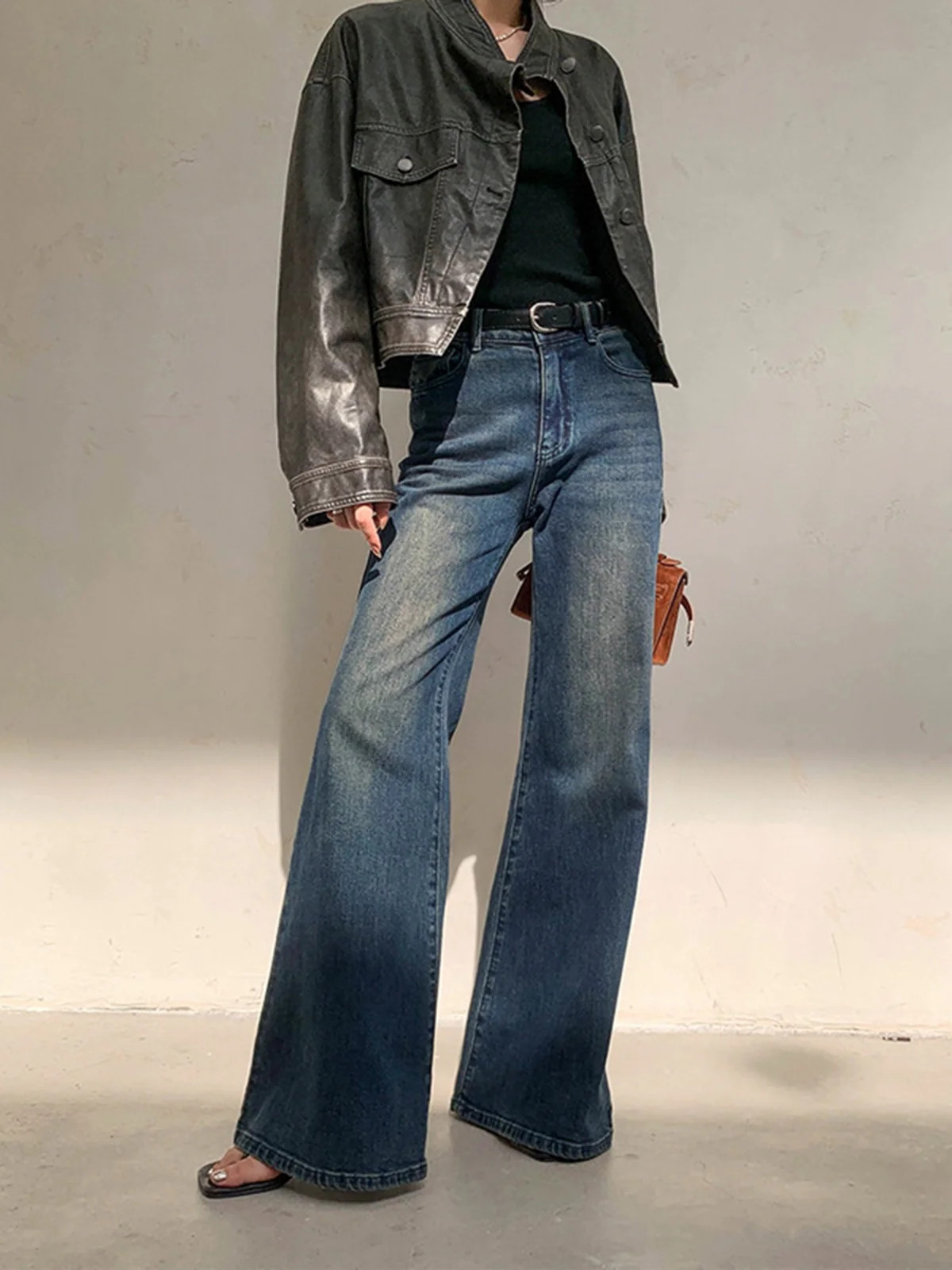 Vintage Low Rise Washed Wide Leg Jeans | Commense