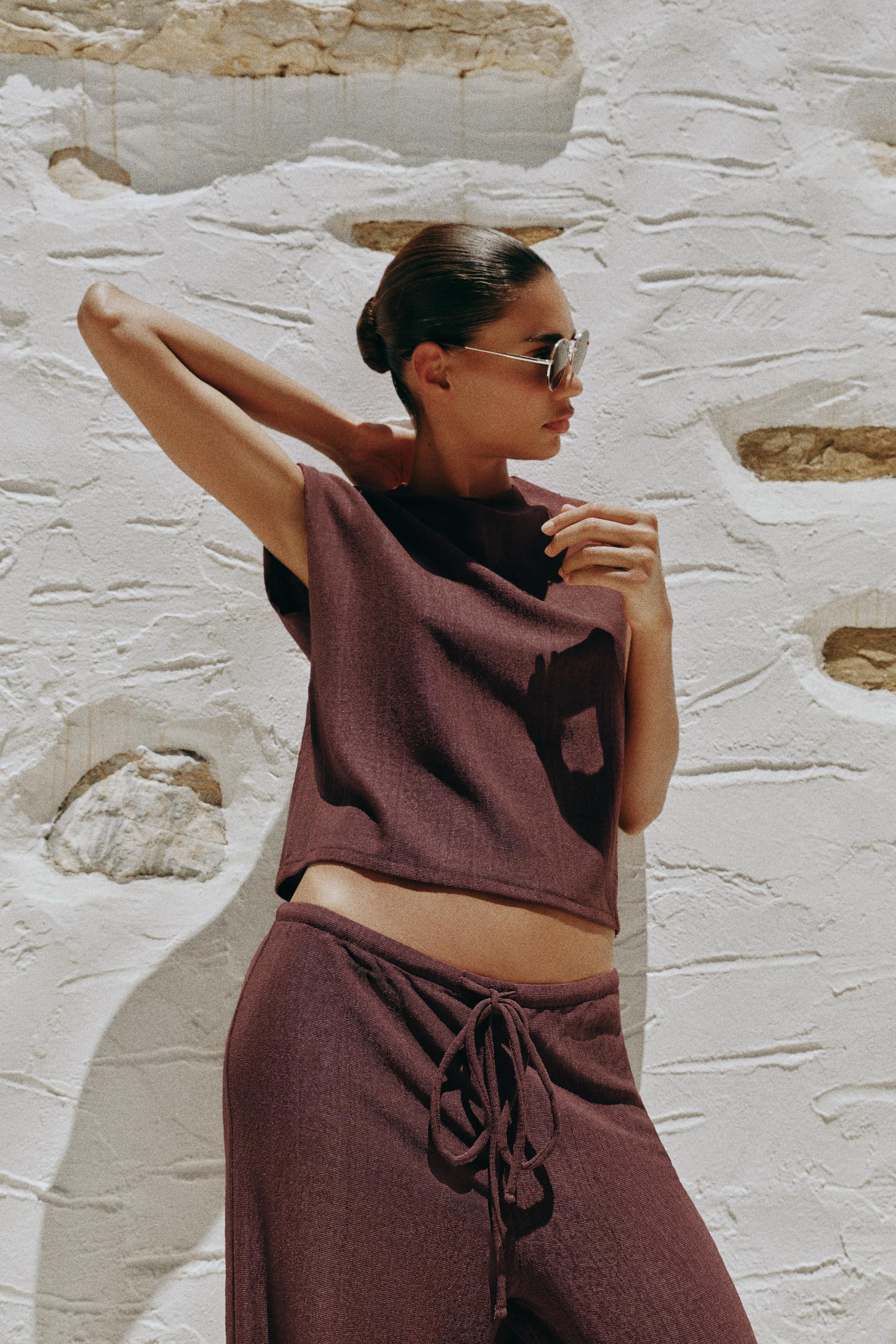 RUSTIC SLEEVELESS TOP | Zara Canada