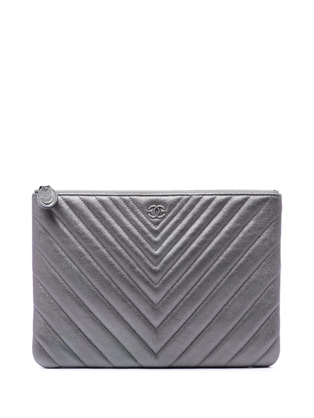 CHANEL Pre-Owned 2015-2016 Medium Chevron Metallic Calfskin O Case clutch bag - Grey | Farfetch Global