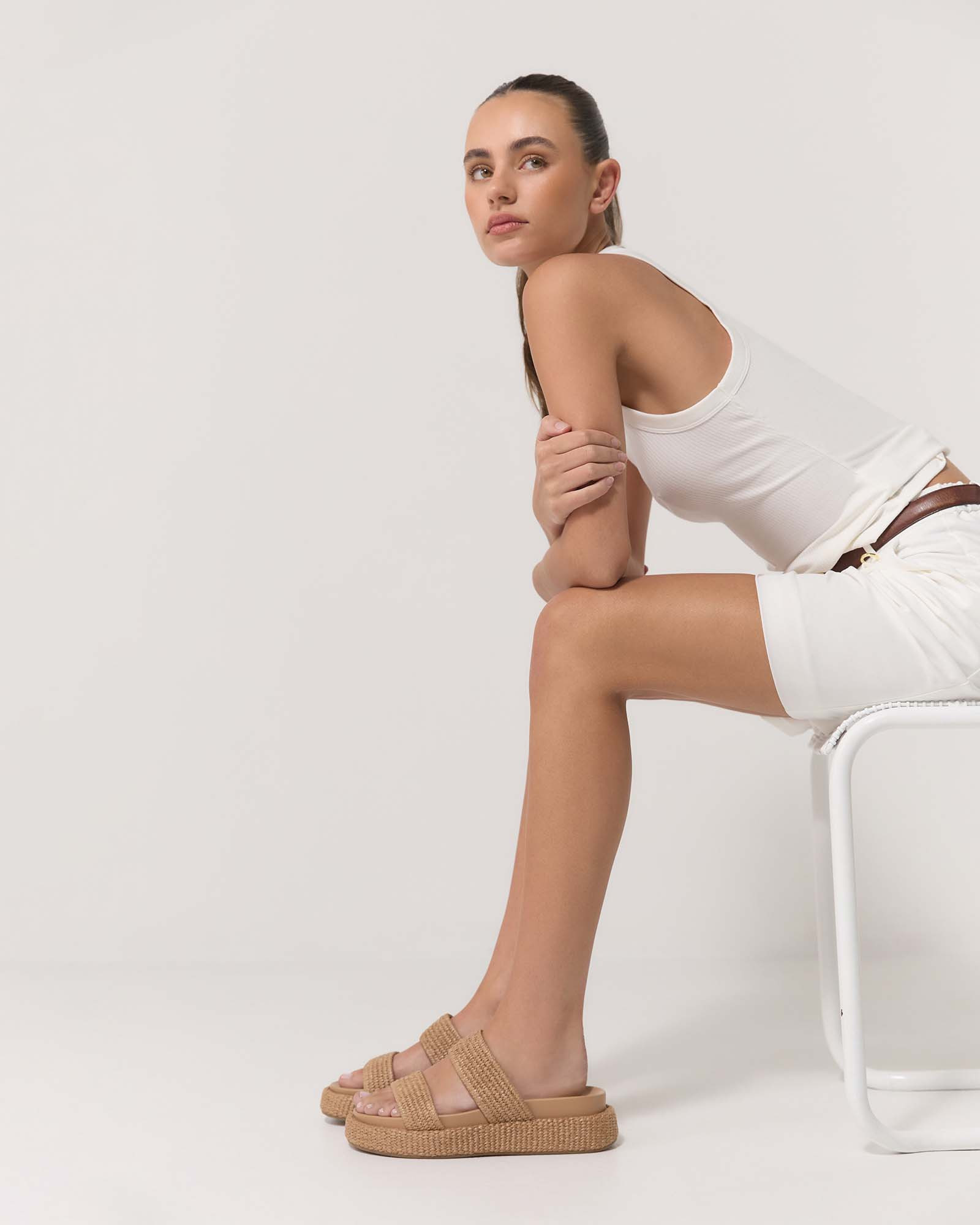 MARCO FLAT SANDALS TAN RAFFIA | Jo Mercer (AU)