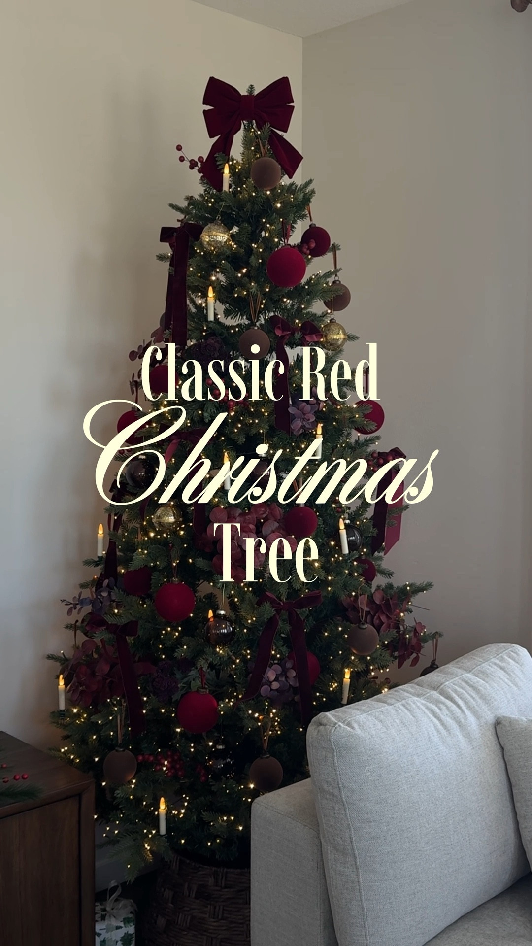 a classic red christmas tree ❤️

#LTKSeasonal #LTKHome #LTKHoliday