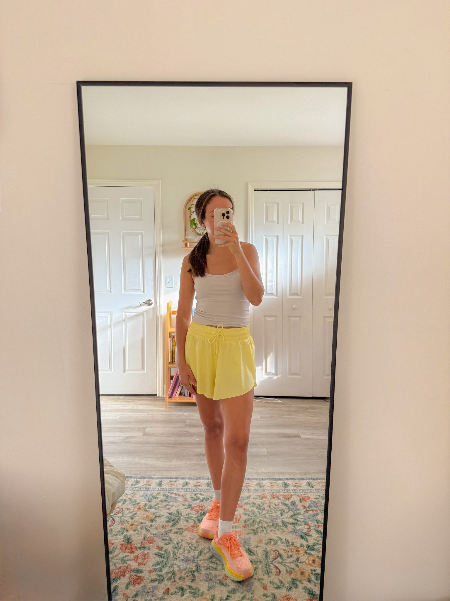 cute hot girl walk outfit, workout outfit, what to wear on a walk, athleisure 

#LTKSummerEdit