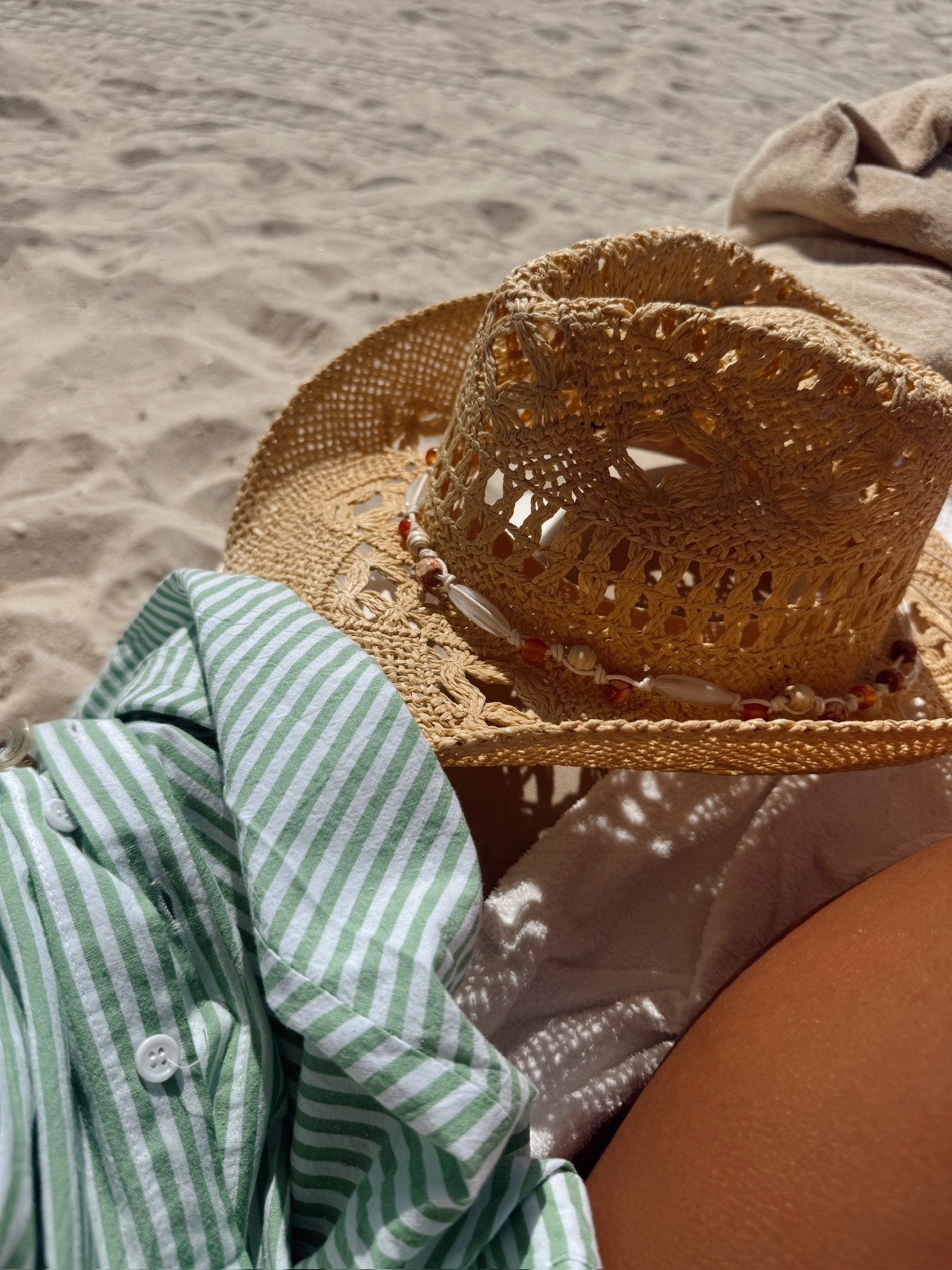 My go-to straw beach hat! Under $30 on Amazon 

#LTKFindsUnder50 #LTKFindsUnder100 #LTKSeasonal