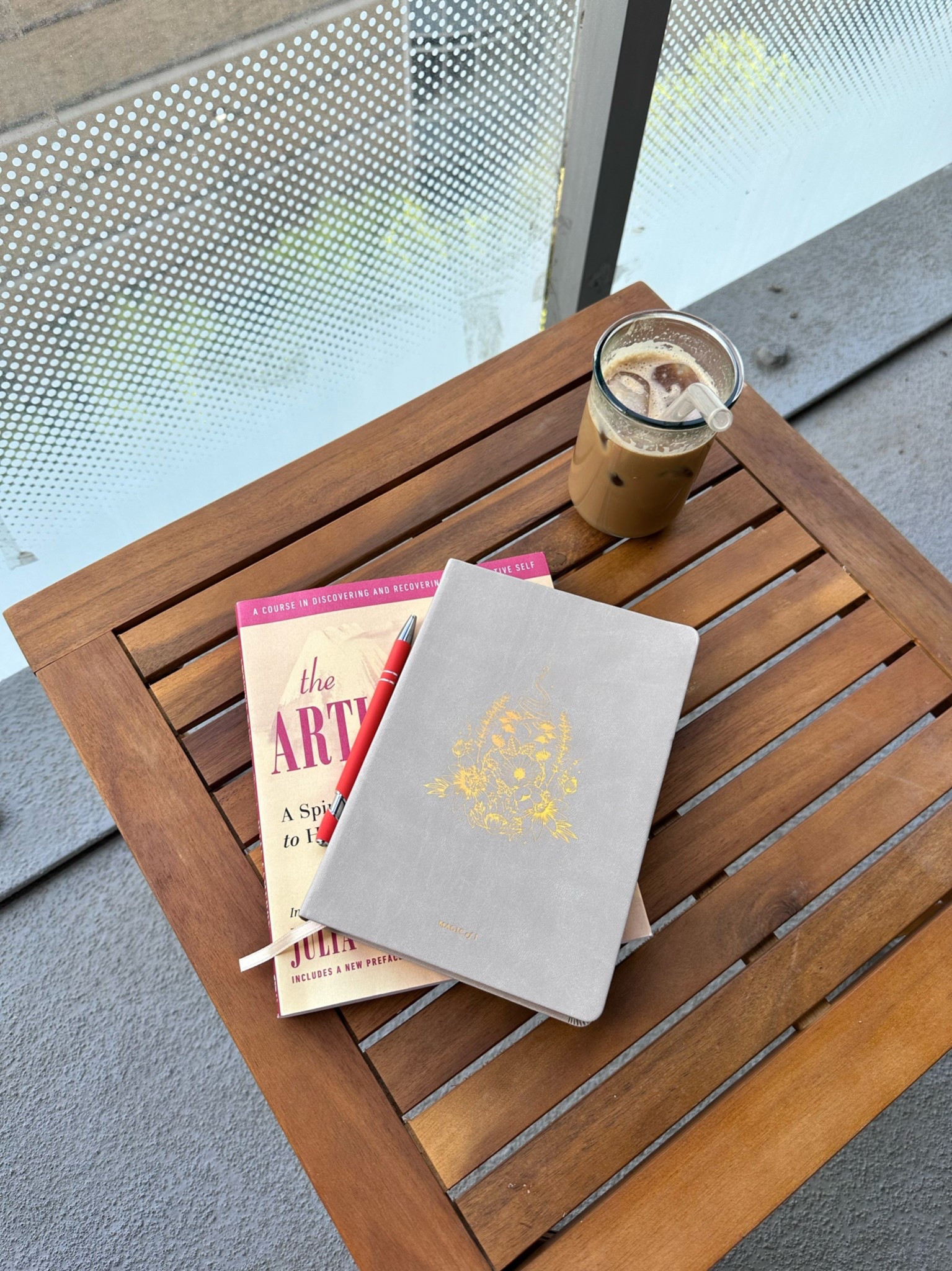 Starting my morning right with a little reading and some time to journal #MorningMindfulness #MorningRoutine #Journaling #BookTok #BreakYourBudget

#LTKSeasonal #LTKHome