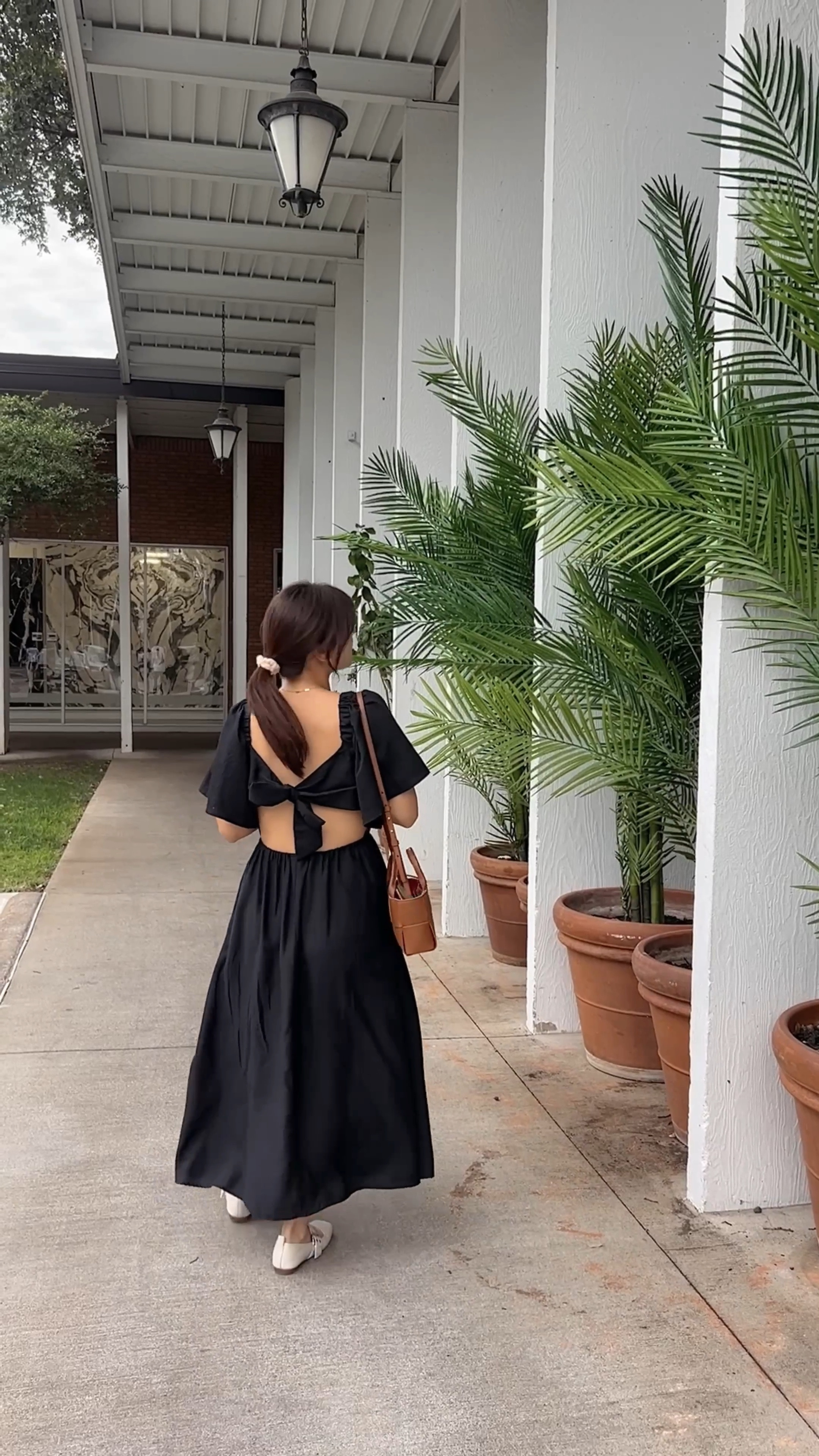 Summer maxi dress w/ open back details 🖤

#LTKStyleTip #LTKOver40 #LTKSeasonal