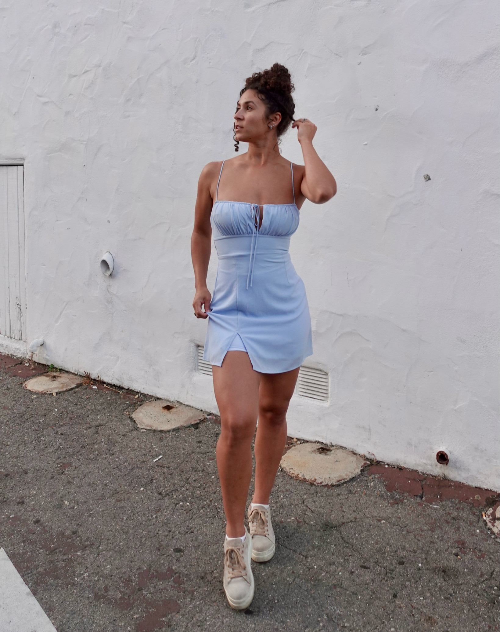 Dress: LUCY IN THE SKY



#LTKSeasonal #LTKU #LTKFindsUnder100