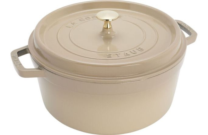 Staub Cast Iron 7 qt, Round, Dutch Oven, Black Matte | The ZWILLING Group Cutlery & Cookware