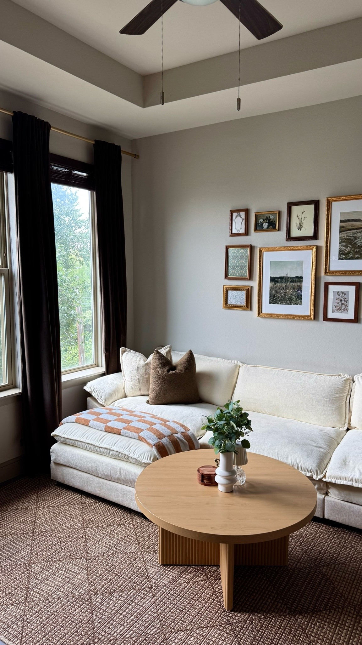 Living room links 🤎

#LTKmorningroutine #LTKvlog #LTKHome