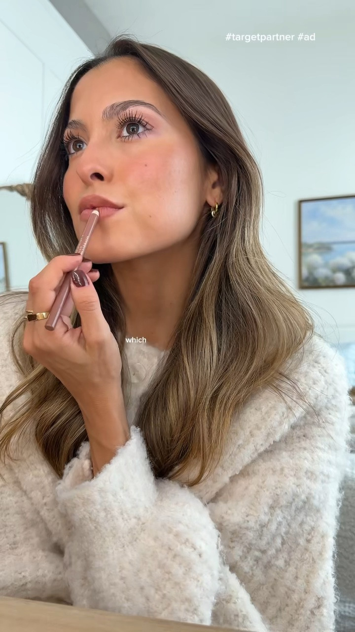 #ad tis officially the season for neutral shades !!! (aka best time of the year 😌🤎🤞🏼) #targetstyle #target #lorealpartner #lorealparismakeup #essie #liketkit 