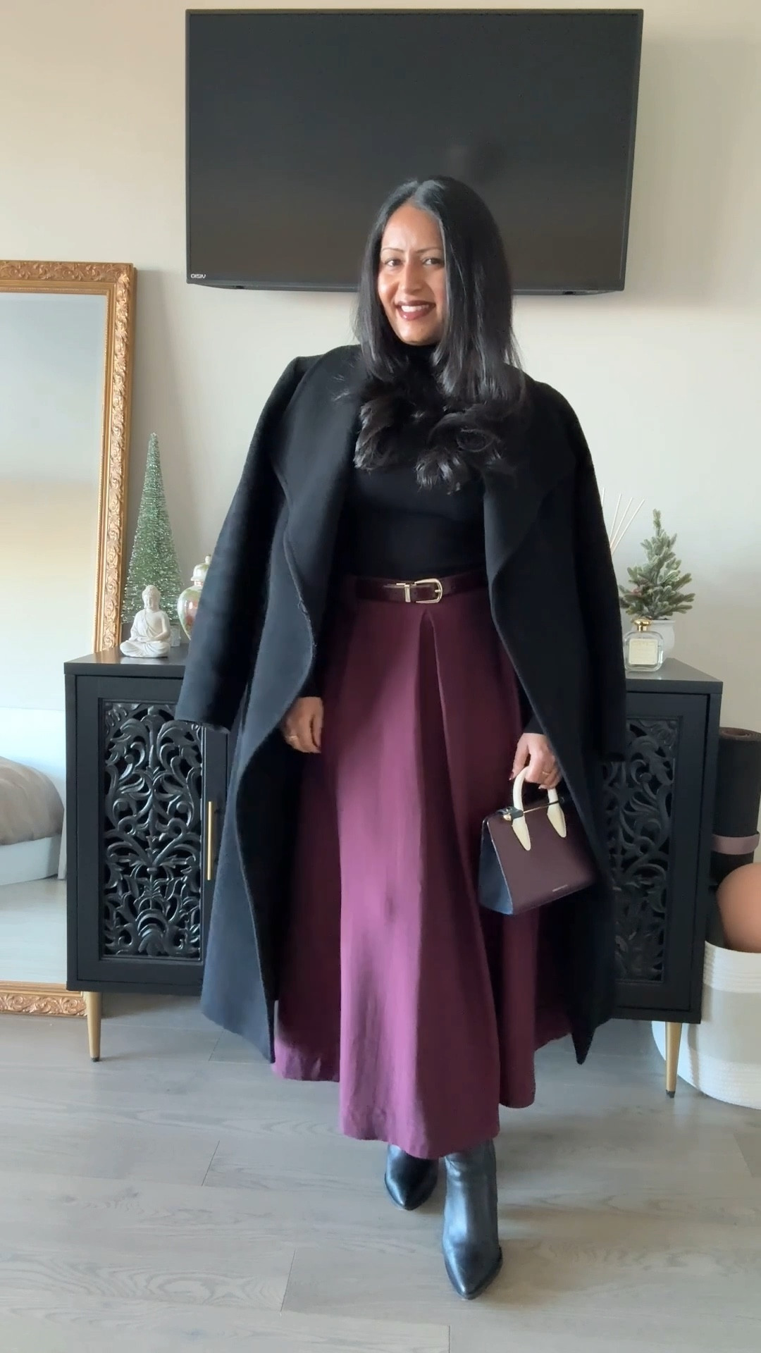 Styled a burgundy Zara skirt with Holland Cooper black turtleneck and Aritzia black wool coat. 🖤

#LTKSeasonal #LTKgrwm #LTKStyleTip