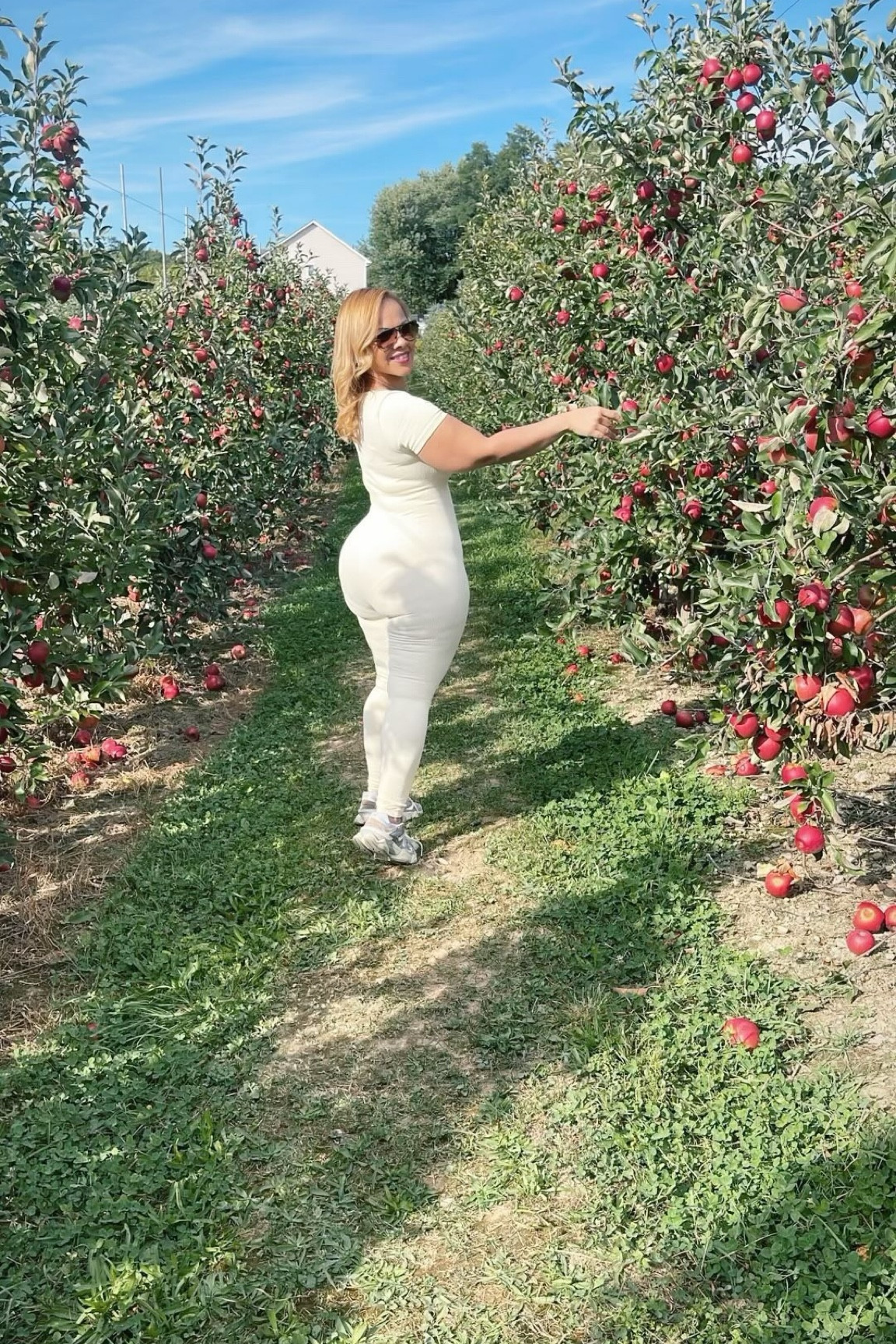 OQQ jumpsuit fits so well. Hugs my curves and accentuates my body shape. Check out the link. Many colors available. 
#oqq 

#LTKBeauty #LTKFitness #LTKActive