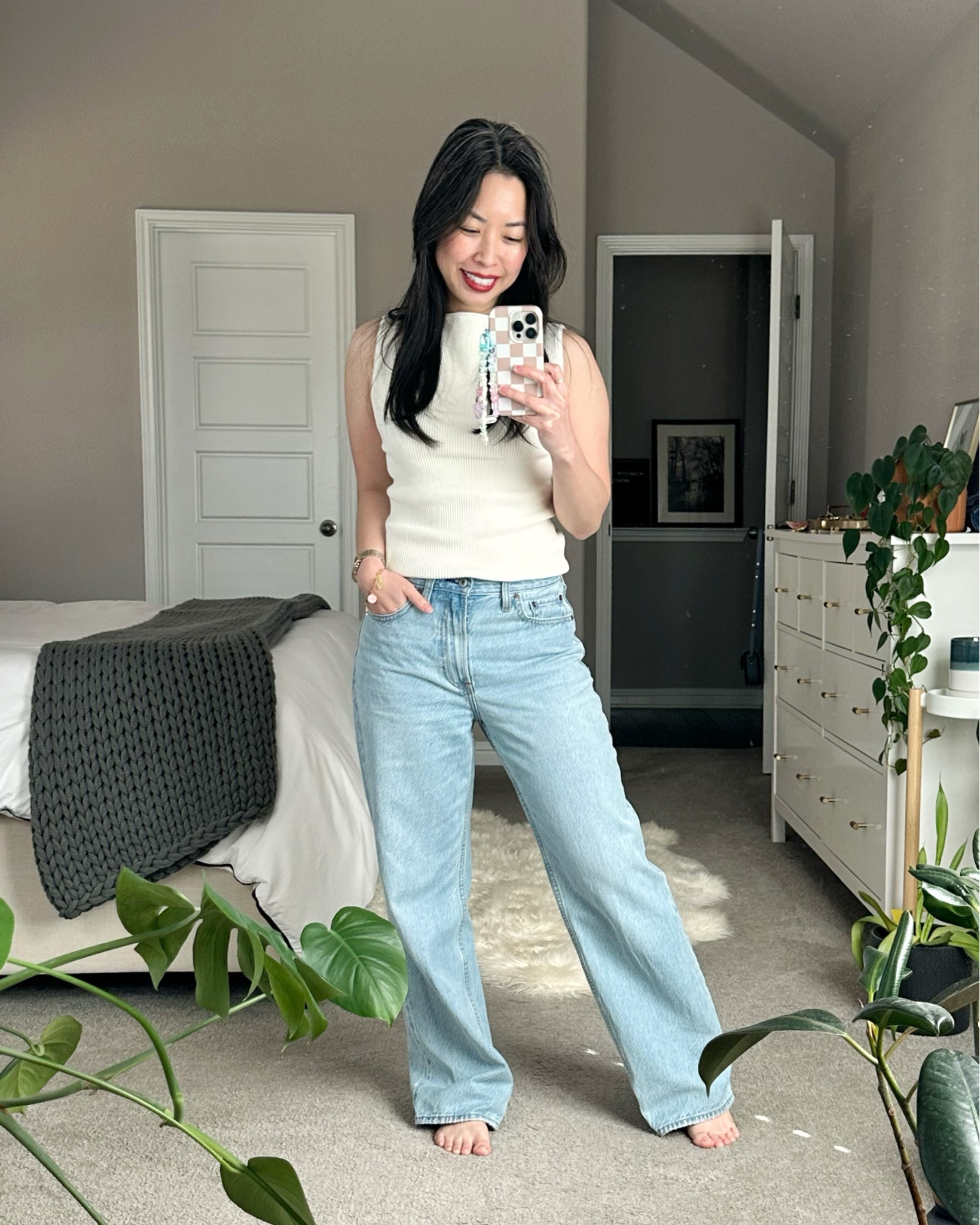 loving the loose jean look (TTS, wearing size 26 short) ! styled here w a boatneck ribbed tank ✌️ {02.03.25}

loose jeans, weekend look

#LTKPetite #LTKOver40