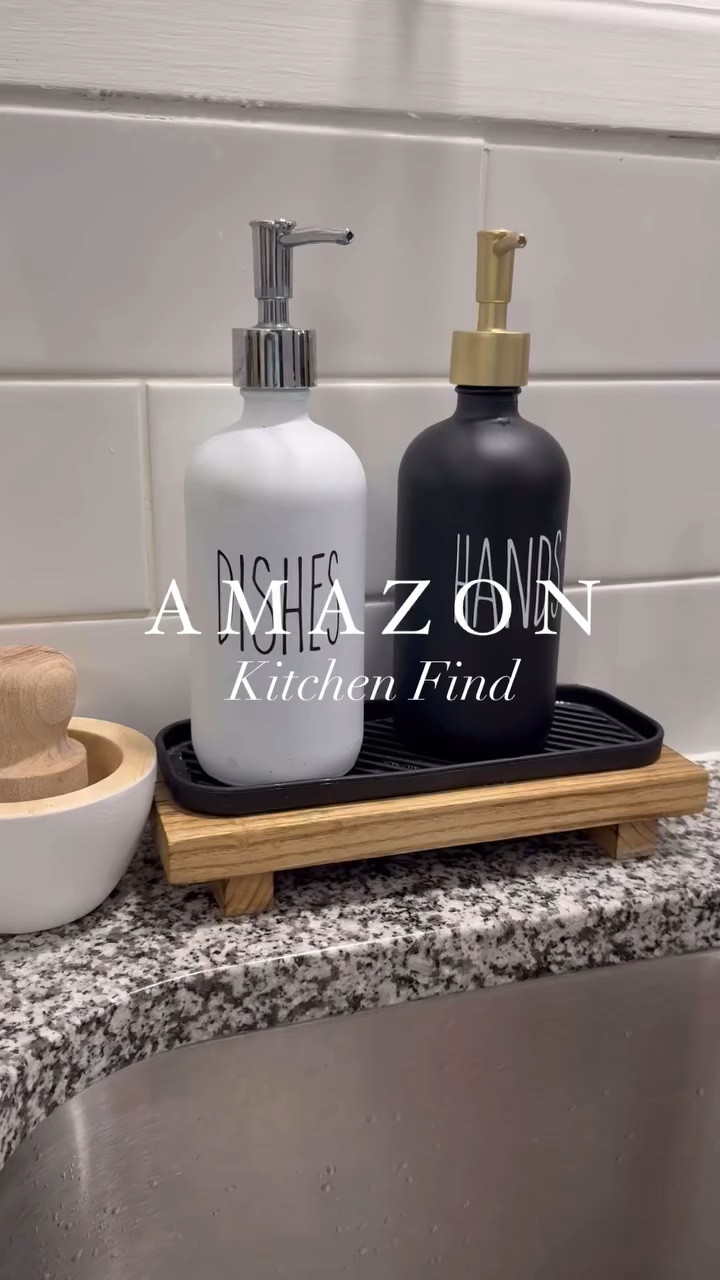 Is it just me, or does anyone else get annoyed when water from your wet hands ends up pooling in the soap holder after you pump soap? Same here! That’s why I’m loving this Absorbing Stone I found on Amazon! It keeps my sink area clean and dry by absorbing water instantly.

Perfect for anyone who loves an organized, mess-free kitchen. 

🤎-Don’t forget to follow, save, and share for more budget-friendly kitchen finds!

#amazonfinds #amazonkitchen #homedecor #kitchendecor #amazon