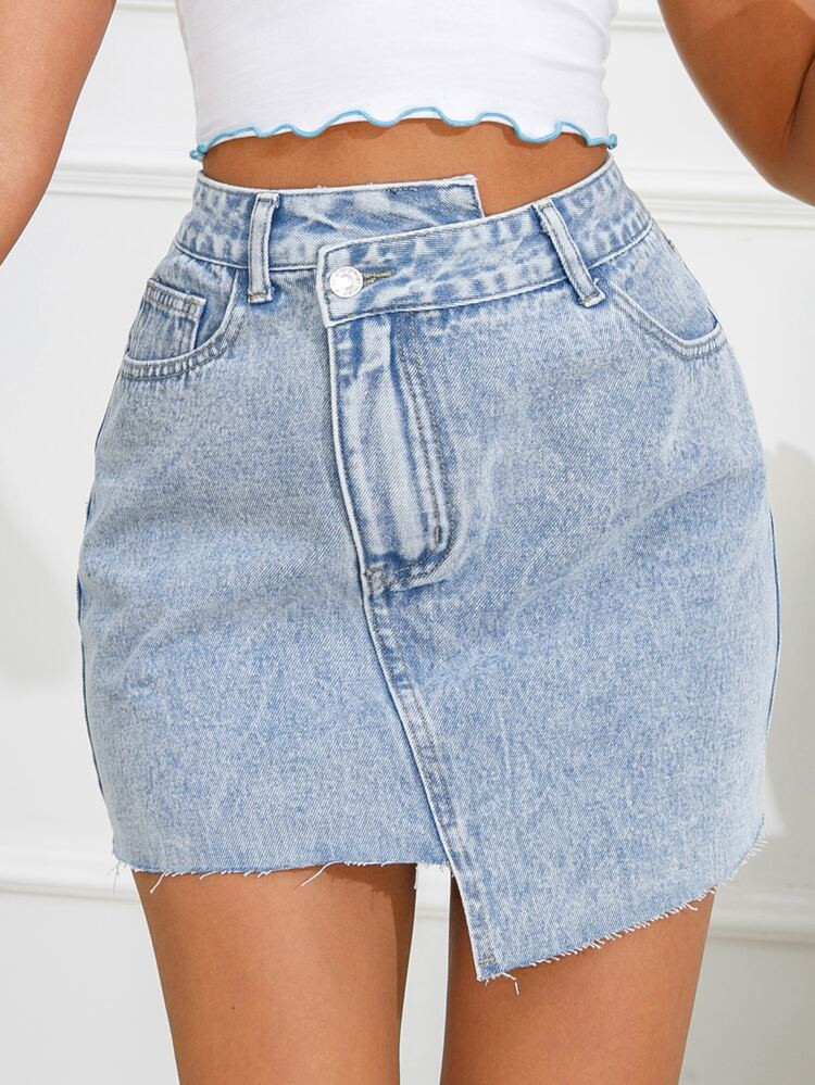 Stepped Waist Raw Trim Denim Skirt
       
              
              $16.49        
    (100+)... | SHEIN