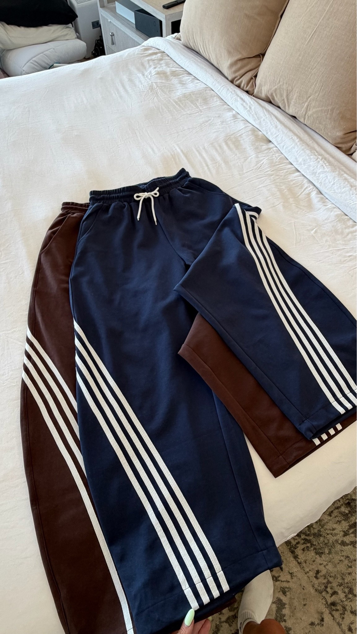 Comfy new track pants for fall ✨

Amazon fashion, Amazon finds, mom outfit, casual outfit

#LTKootd #LTKOver40 #LTKSeasonal
