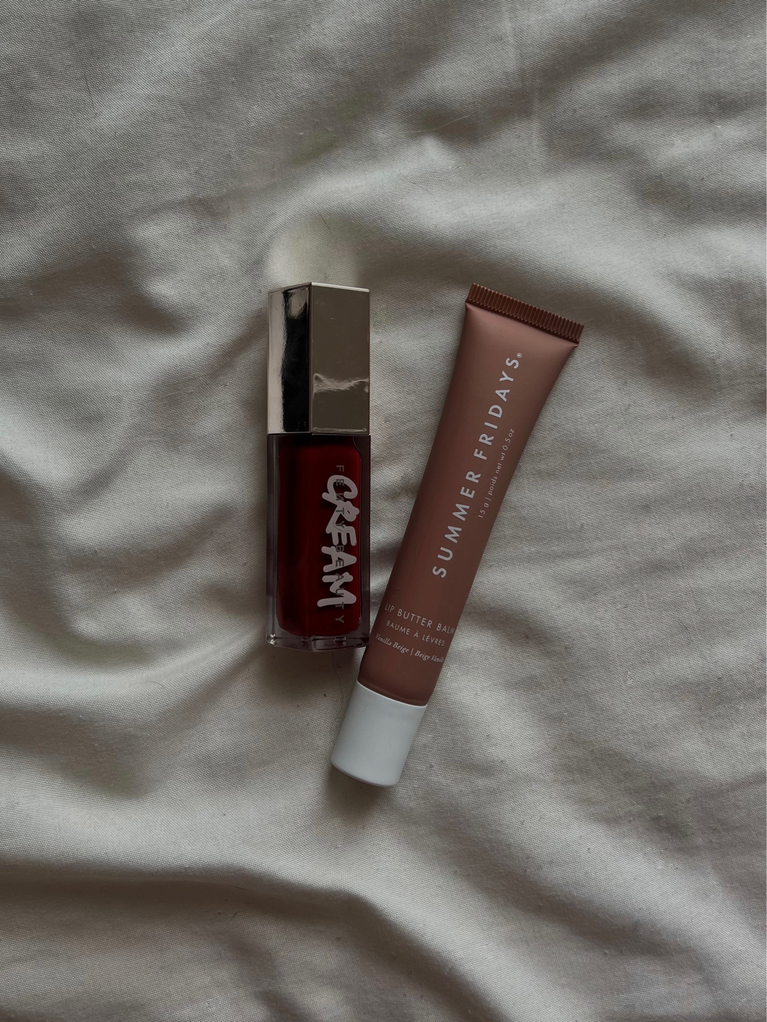 current favorite lip products!

🍷🍒  Fenty Beauty Cream Gloss in Fruit Snackz
🤍🥥  Summer Fridays Vanilla Beige Lip Butter Balm


#LTKfindsunder100 #LTKitbag #LTKbeauty