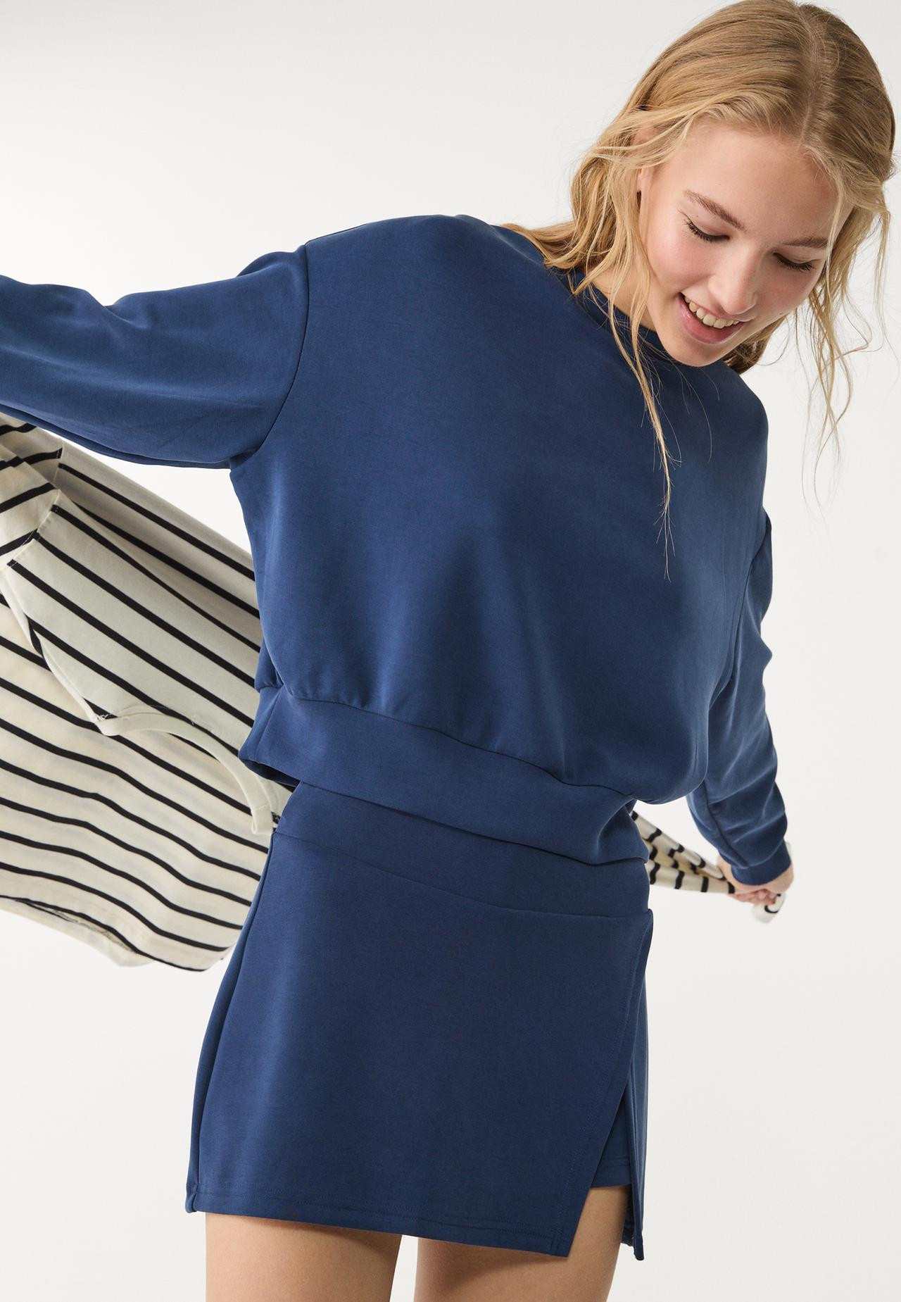 Soft-touch modal sweatshirt | Stradivarius (UK)