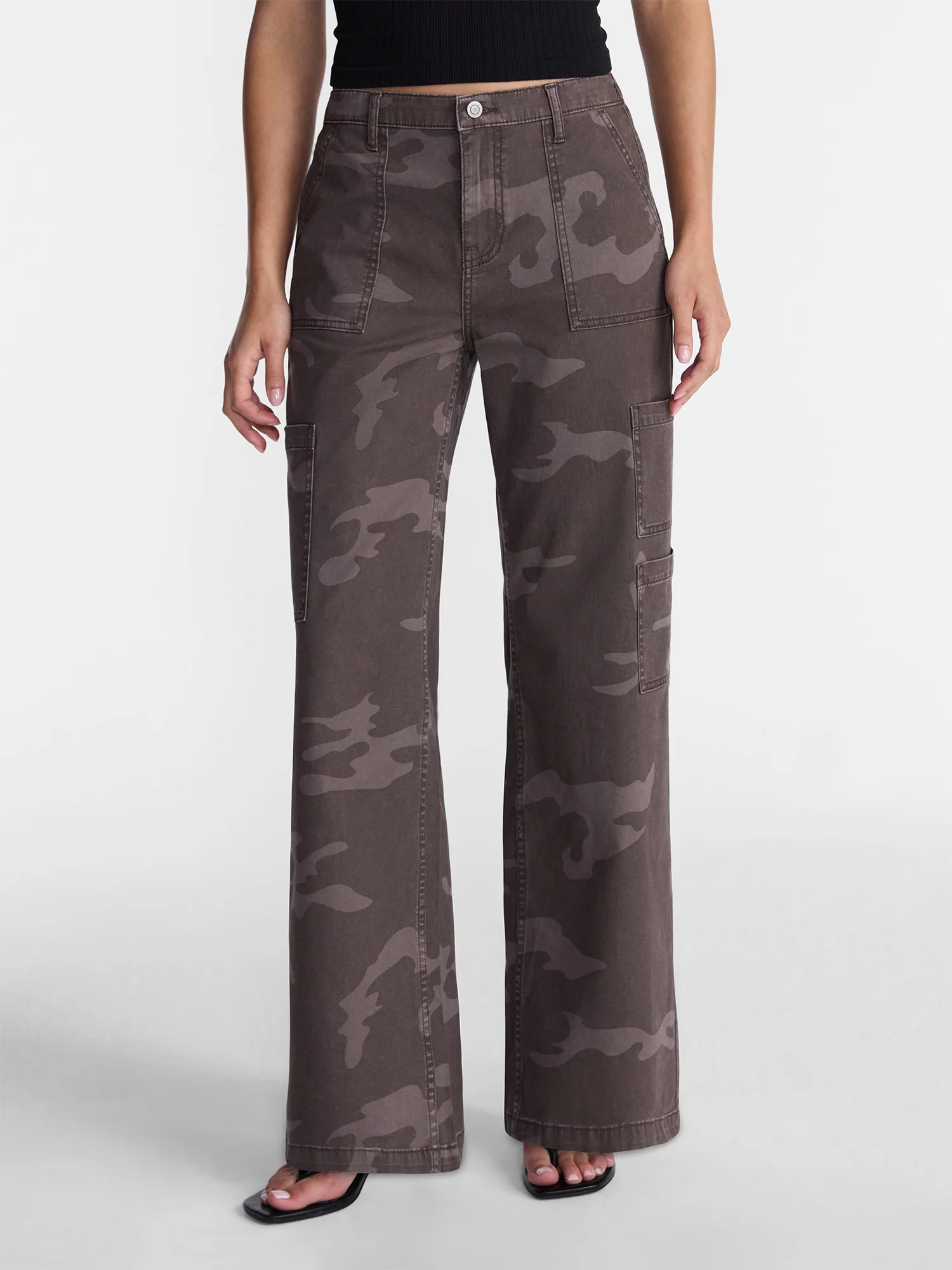 No Boundaries Wide Leg Cargo Pants, 31.5" Inseam, Women's and Women's Plus XXS-4X | Walmart (US)