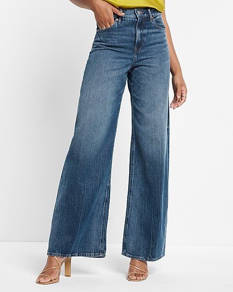 Super High Waisted Medium Wash Baggy Wide Leg Jeans | Express