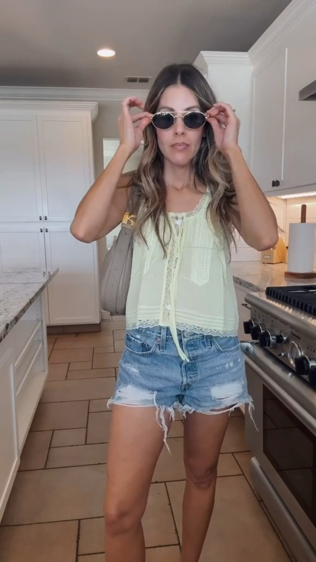 This top is my obsession for spring and summer! Comment NEED to get the deets for my entire look.
.
.
.
Amazon style millennial mom style Levi’s shorts free people style free people look
.
.


#LTKSaleAlert #LTKOver40 #LTKootd