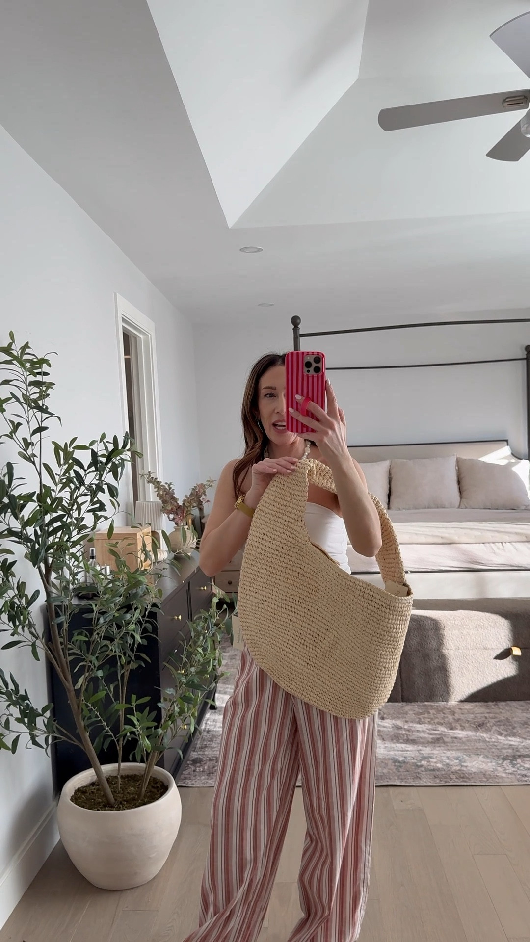 I thought this bag was small….I might have been wrong but it can fit everything
Target needs spring finds


#LTKSeasonal #LTKPetite #LTKmomlife