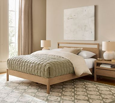Townes Platform Bed | Pottery Barn (US)