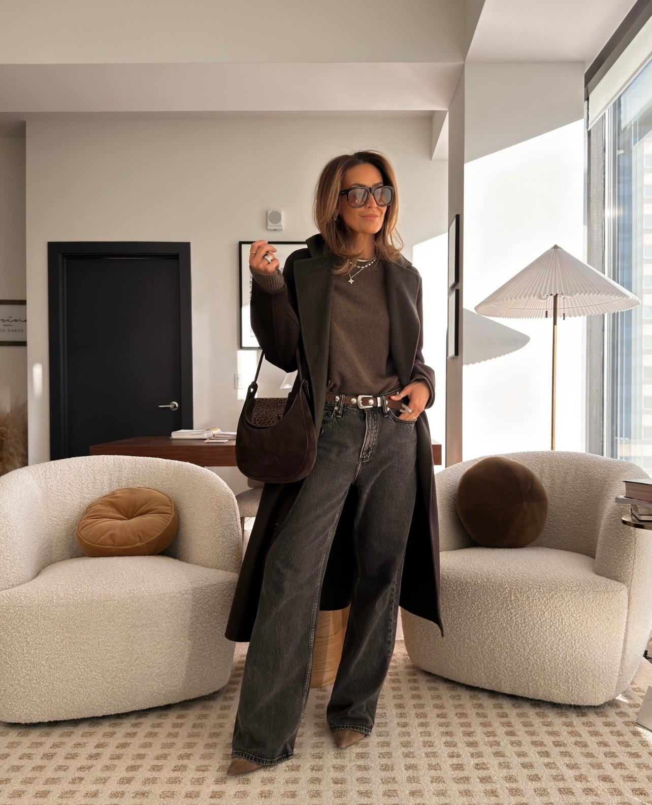 A slouchy jean with a lightly tailored feel 🤎 Heels or boots complete the look!

#LTKSeasonal #LTKOver40 #LTKootd