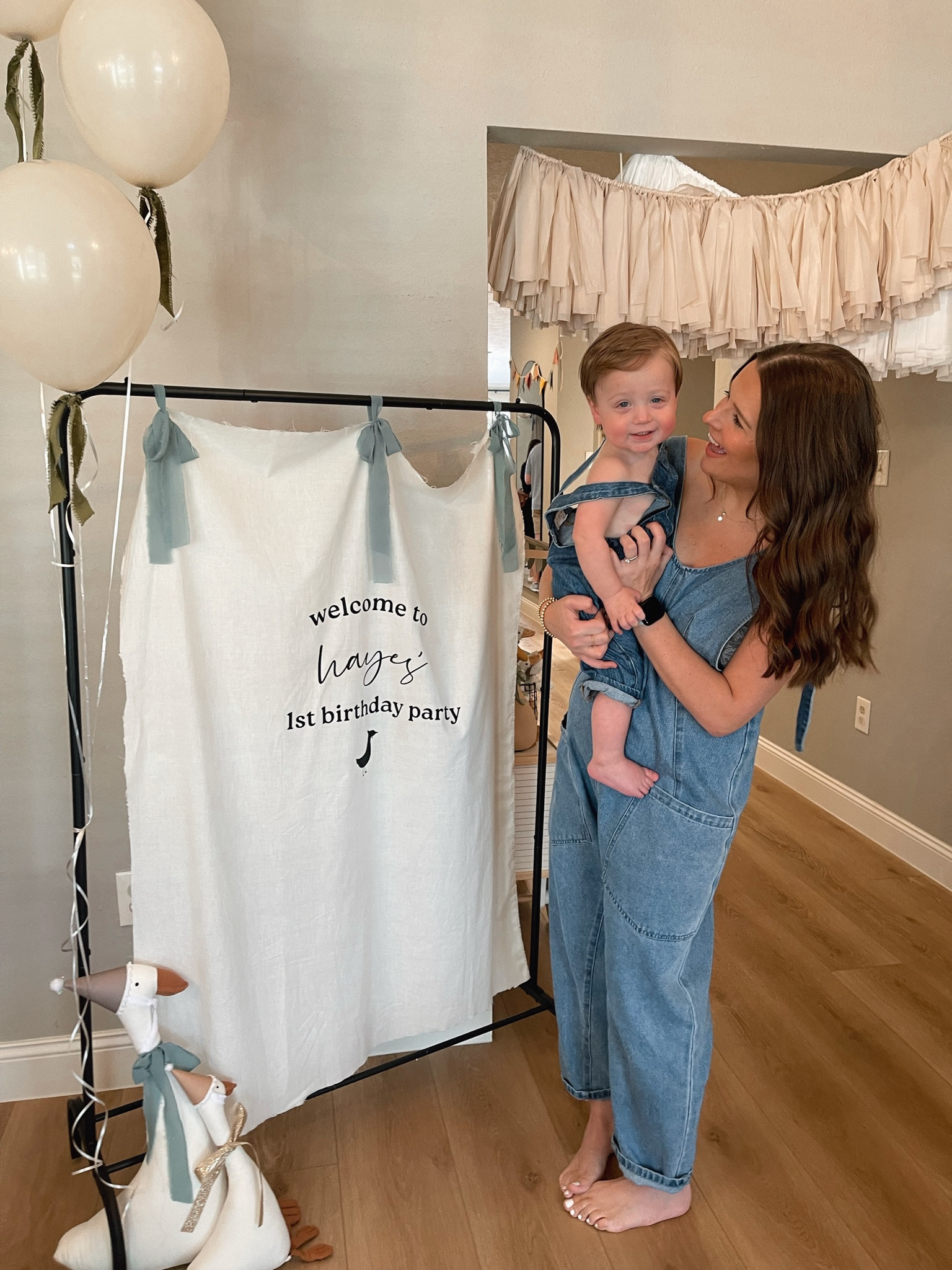 ONE Silly Goose First Birthday Party 🪿

#onesillygoose #firstbirthdayparty #firstbirthday #sillygooseparty 

#LTKFamily #LTKParties #LTKKids