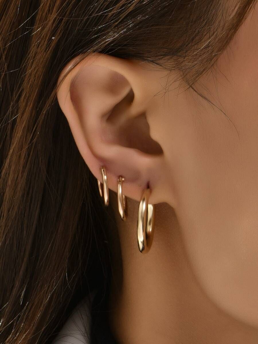 2pairs Minimalist Hoop Earrings | SHEIN