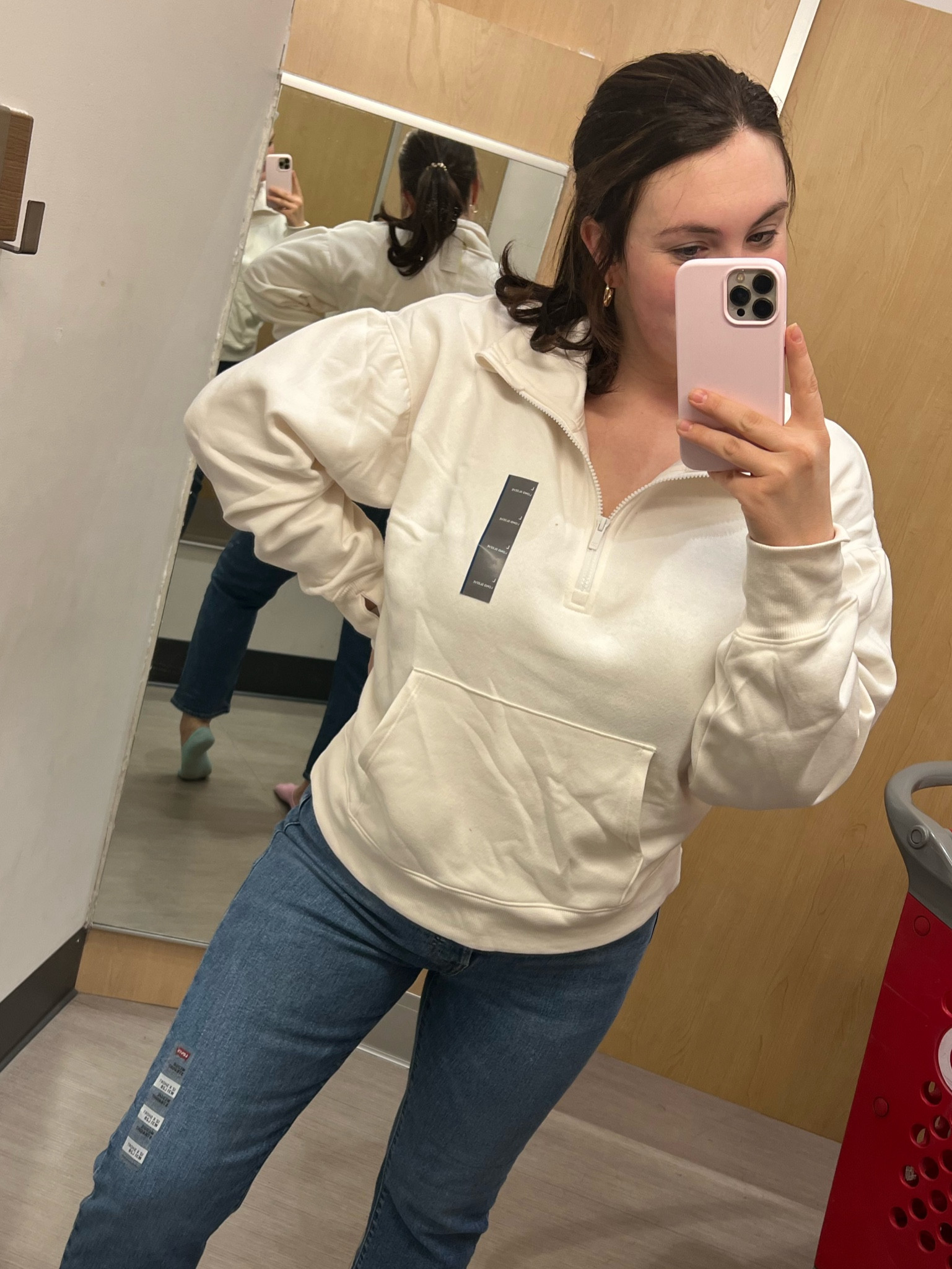 Womens style, target style, women’s fashion, Levi’s, lululemon scuba dupe, Levi’s wedgie 

#LTKunder50